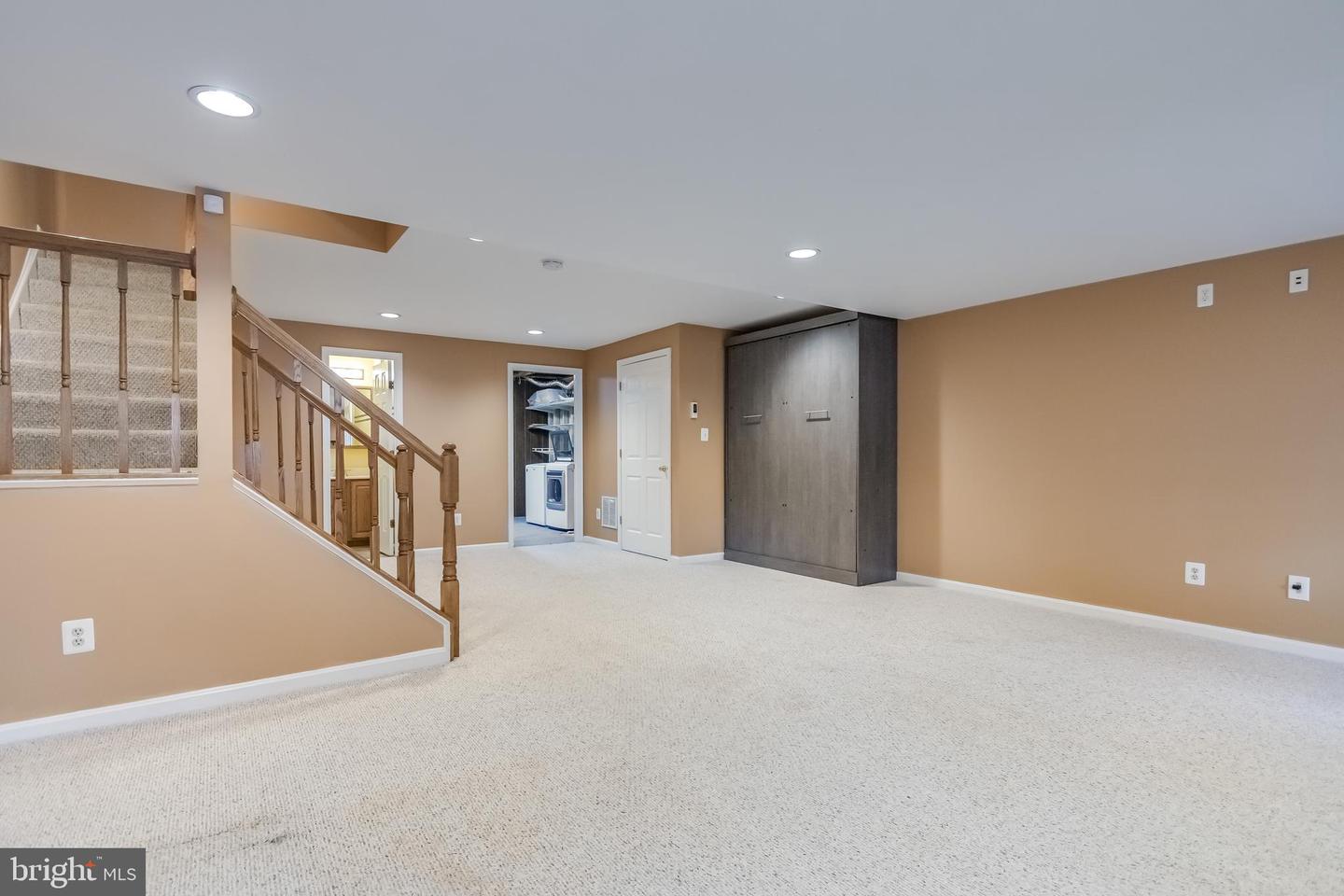 8735 STONE HILL PL, SPRINGFIELD, Virginia 22153, 3 Bedrooms Bedrooms, ,3 BathroomsBathrooms,Residential,For sale,8735 STONE HILL PL,VAFX2291534 MLS # VAFX2291534