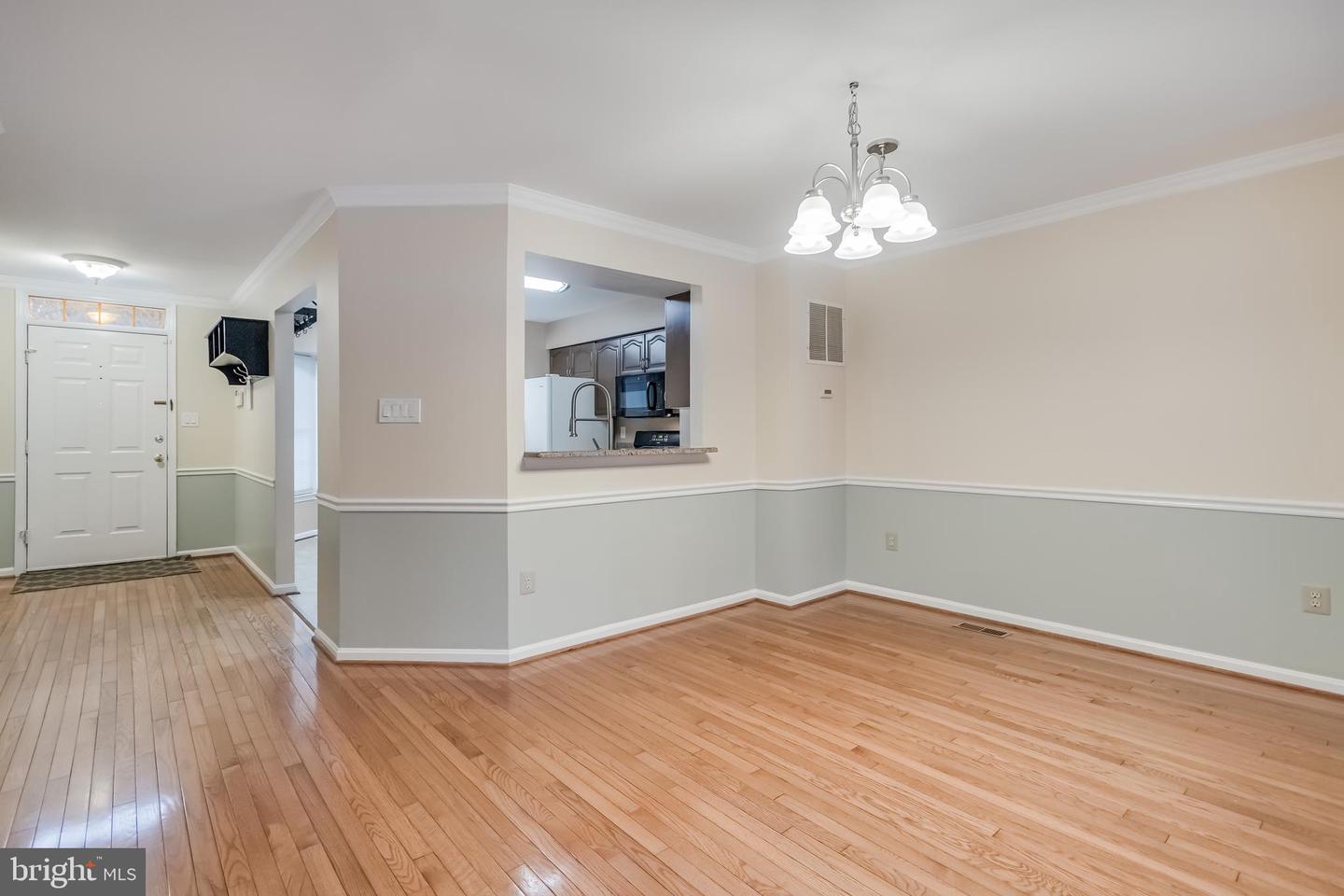 8735 STONE HILL PL, SPRINGFIELD, Virginia 22153, 3 Bedrooms Bedrooms, ,3 BathroomsBathrooms,Residential,For sale,8735 STONE HILL PL,VAFX2291534 MLS # VAFX2291534