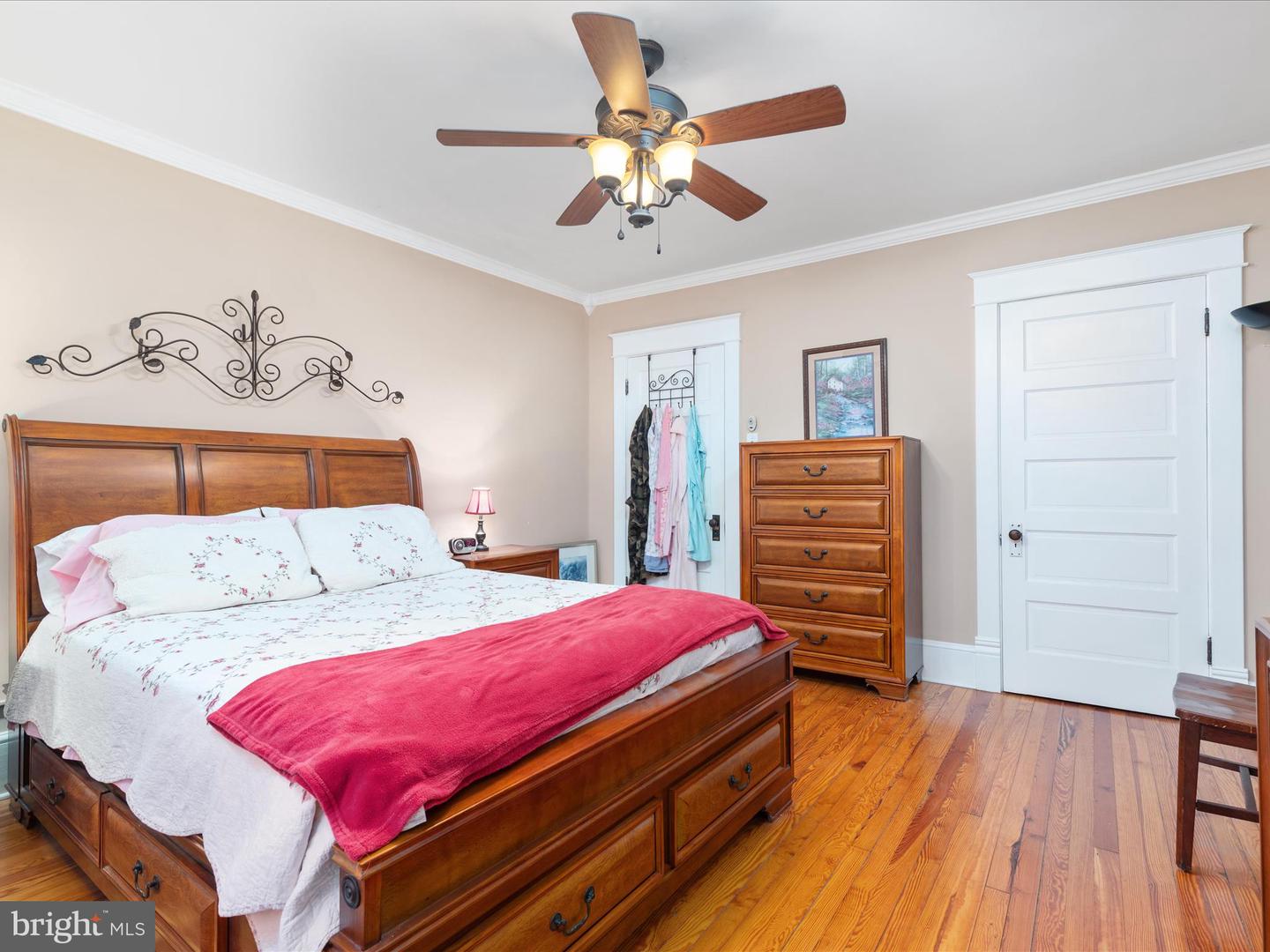 131 CAPON ST, STRASBURG, Virginia 22657, 3 Bedrooms Bedrooms, ,1 BathroomBathrooms,Residential,For sale,131 CAPON ST,VASH2013614 MLS # VASH2013614