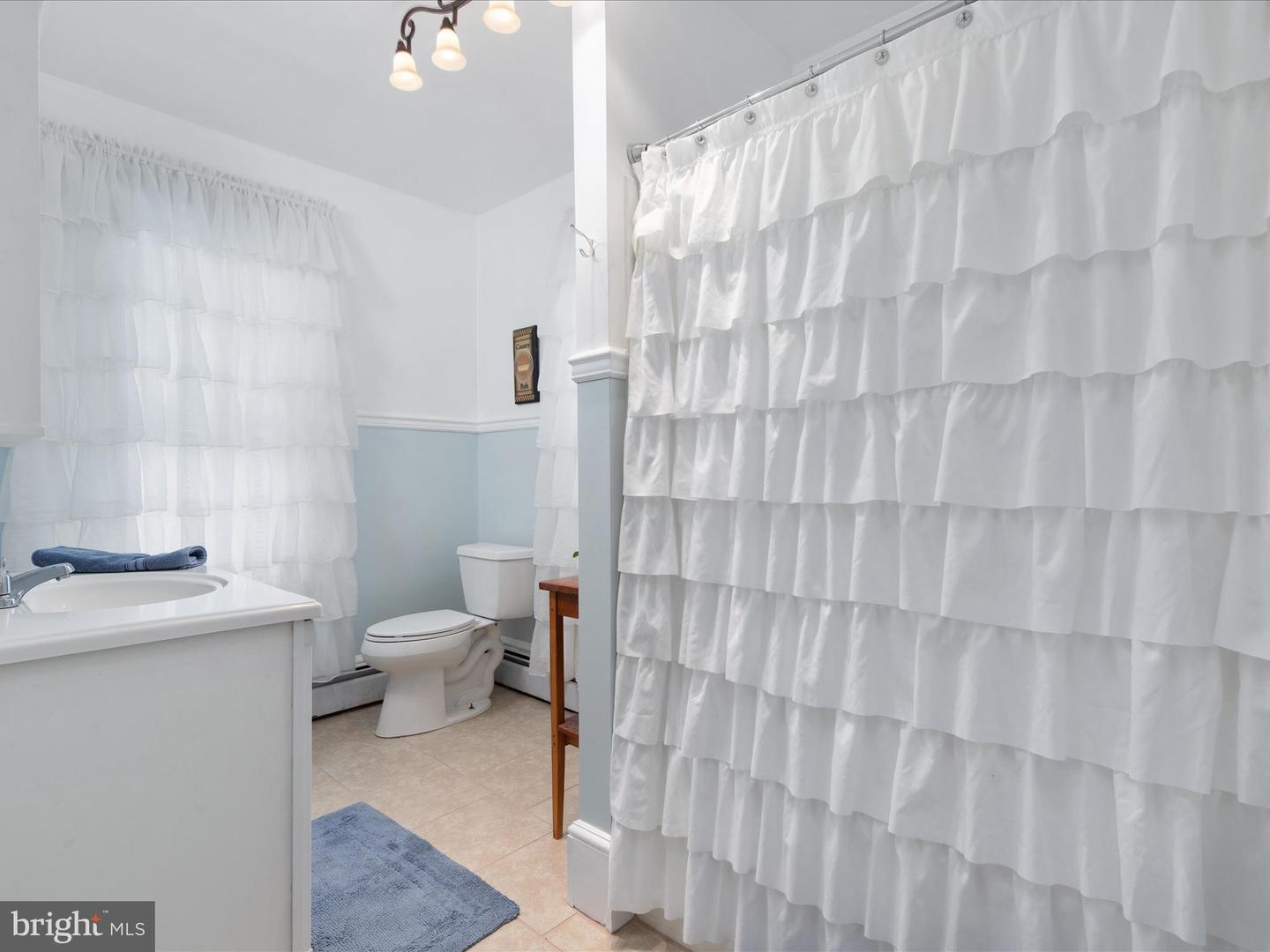 131 CAPON ST, STRASBURG, Virginia 22657, 3 Bedrooms Bedrooms, ,1 BathroomBathrooms,Residential,For sale,131 CAPON ST,VASH2013614 MLS # VASH2013614