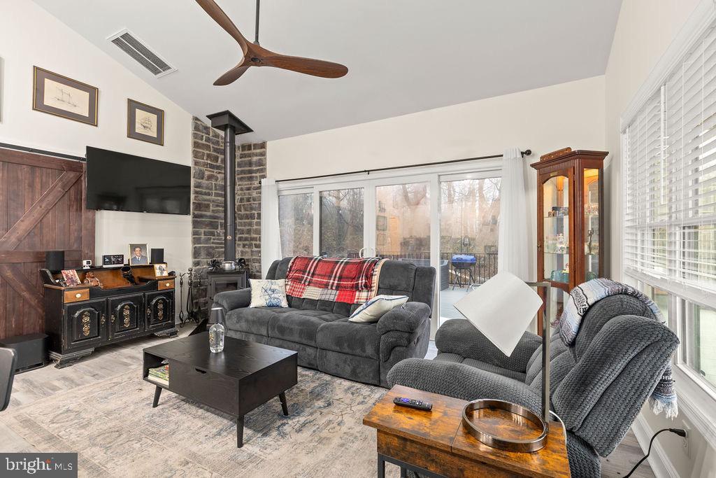 1208 ROCKWOOD TRL, WINCHESTER, Virginia 22602, 1 Bedroom Bedrooms, 4 Rooms Rooms,1 BathroomBathrooms,Residential,For sale,1208 ROCKWOOD TRL,VAFV2039648 MLS # VAFV2039648 1208 ROCKWOOD TRL, WINCHESTER, Virginia 22602, 1 Bedroom Bedrooms, 4 Rooms Rooms,1 BathroomBathrooms,Residential,For sale,1208 ROCKWOOD TRL,VAFV2039648 MLS # VAFV2039648