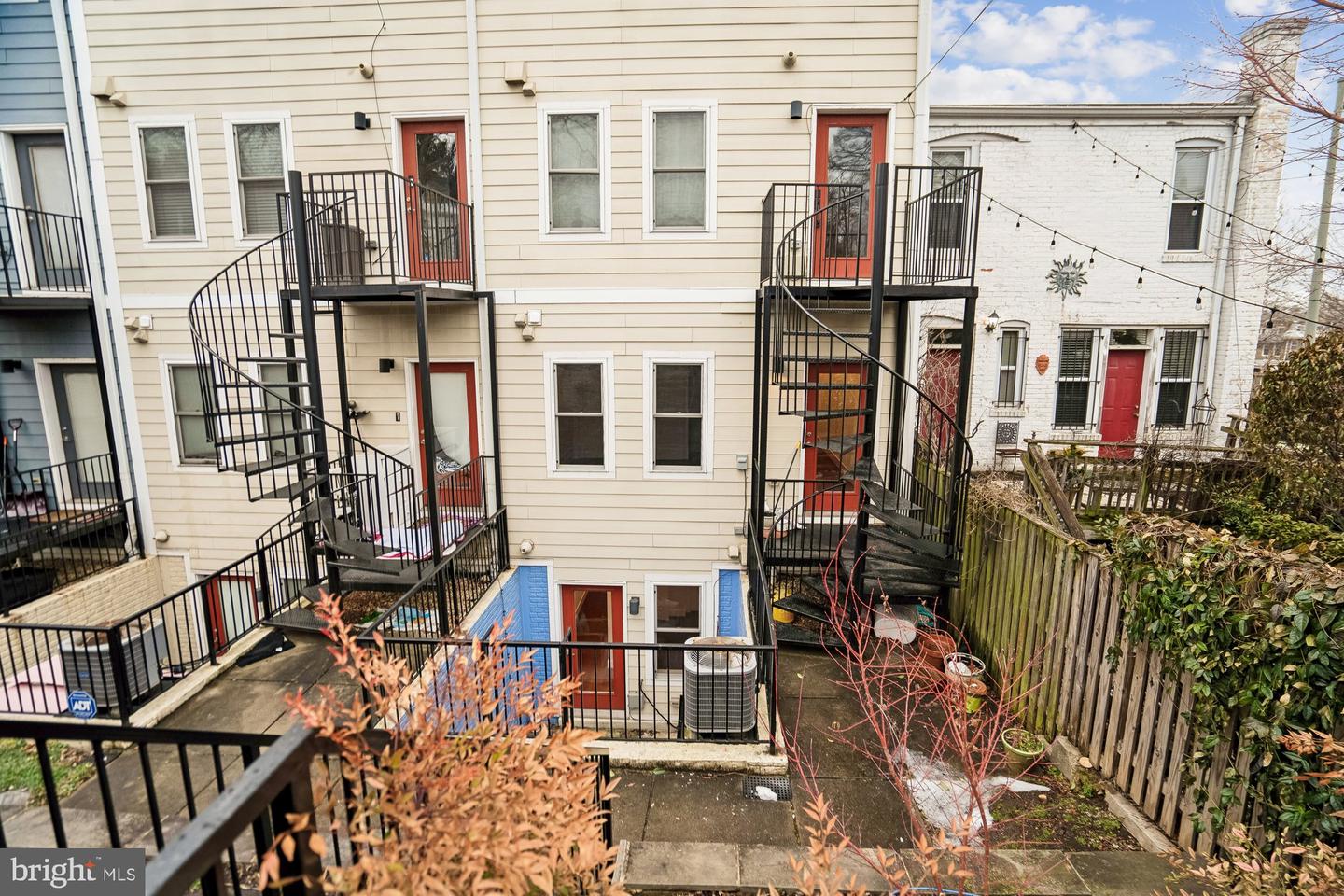 2112 3RD ST NE #A, WASHINGTON, District Of Columbia 20002, 3 Bedrooms Bedrooms, 7 Rooms Rooms,3 BathroomsBathrooms,Residential,For sale,2112 3RD ST NE #A,DCDC2246668 MLS # DCDC2246668