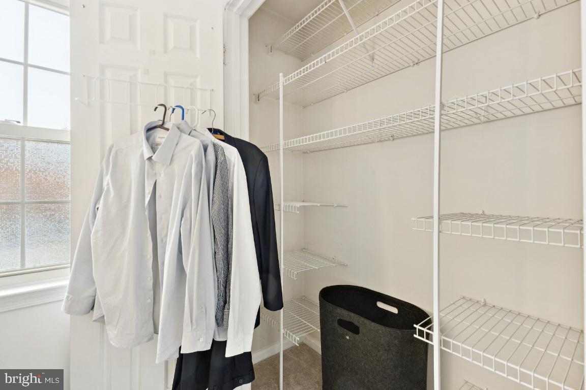 529 BASHFORD LN #1, ALEXANDRIA, Virginia 22314, 1 Bedroom Bedrooms, ,1 BathroomBathrooms,Residential,For sale,529 BASHFORD LN #1,VAAX2054274 MLS # VAAX2054274