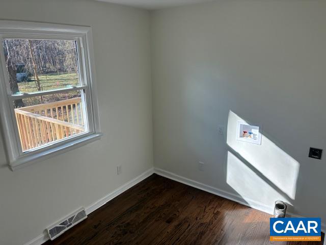 206 MCDONALD ST, LOUISA, Virginia 23093, 2 Bedrooms Bedrooms, ,1 BathroomBathrooms,Residential,For sale,206 MCDONALD ST,673386 MLS # 673386