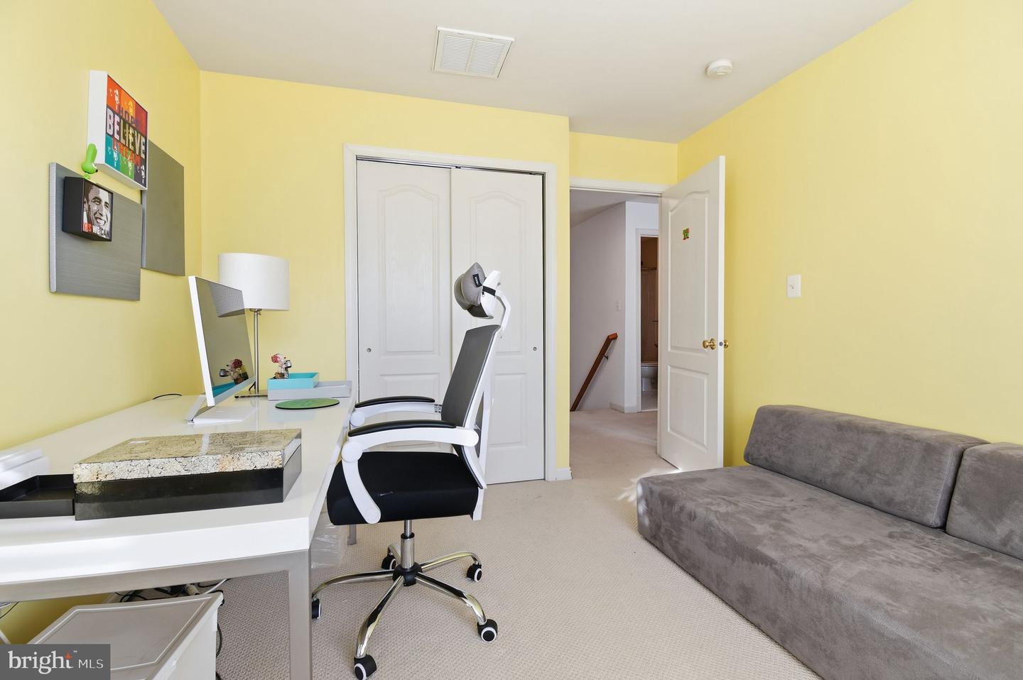 43592 DUNHILL CUP SQ, ASHBURN, Virginia 20147, 3 Bedrooms Bedrooms, ,2 BathroomsBathrooms,Residential,For sale,43592 DUNHILL CUP SQ,VALO2116208 MLS # VALO2116208