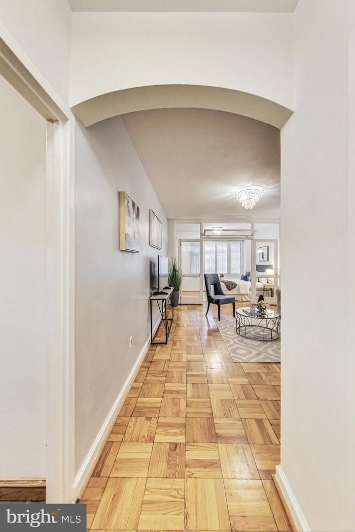 1 SCOTT CIR NW #116, WASHINGTON, District Of Columbia 20036, 1 Bedroom Bedrooms, ,1 BathroomBathrooms,Residential,For sale,1 SCOTT CIR NW #116,DCDC2246802 MLS # DCDC2246802