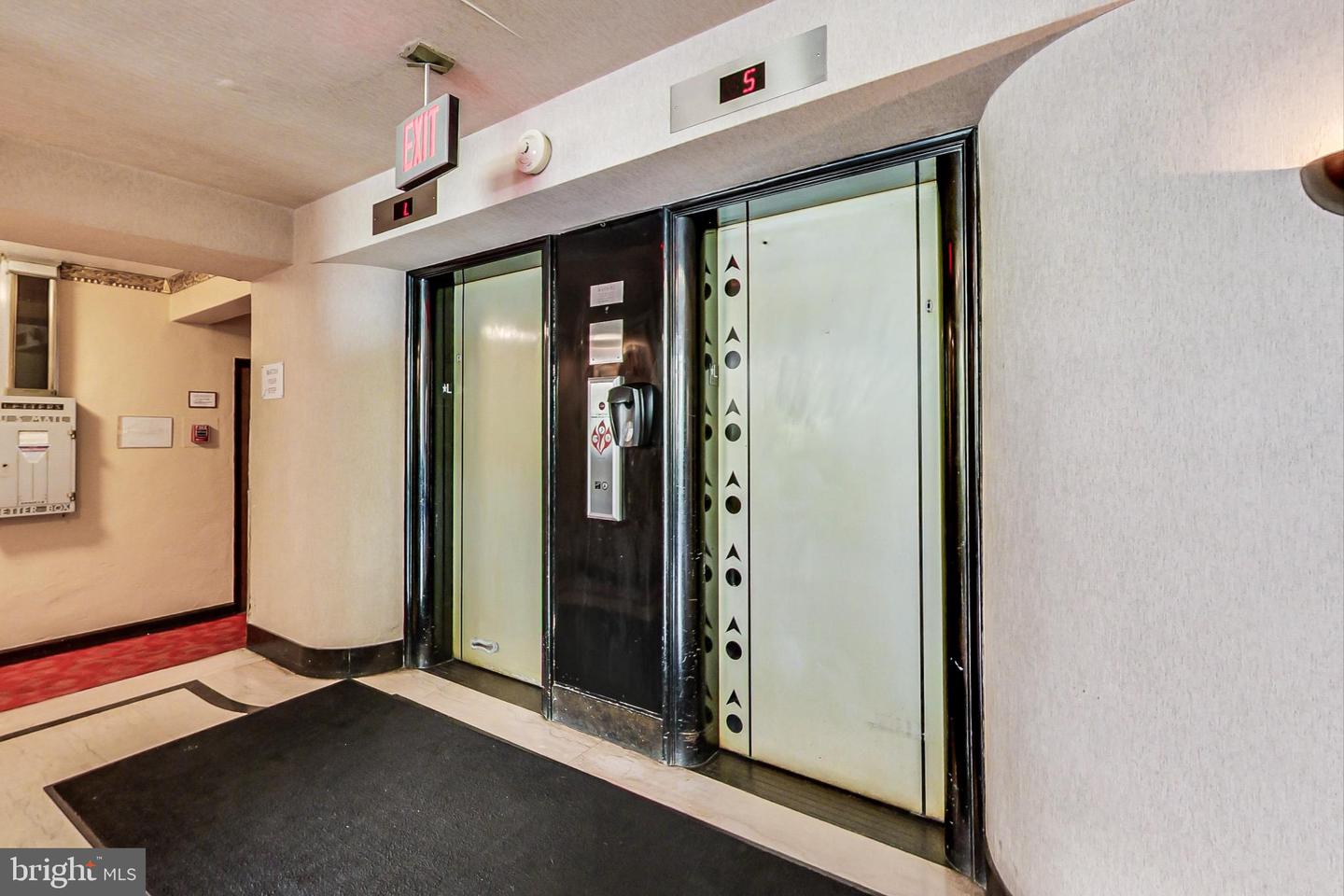 1 SCOTT CIR NW #116, WASHINGTON, District Of Columbia 20036, 1 Bedroom Bedrooms, ,1 BathroomBathrooms,Residential,For sale,1 SCOTT CIR NW #116,DCDC2246802 MLS # DCDC2246802