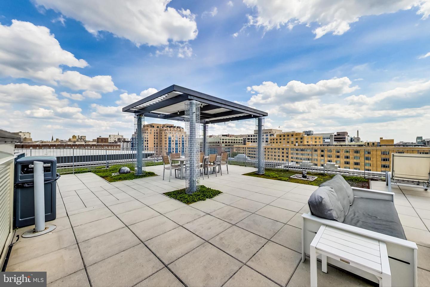 1 SCOTT CIR NW #116, WASHINGTON, District Of Columbia 20036, 1 Bedroom Bedrooms, ,1 BathroomBathrooms,Residential,For sale,1 SCOTT CIR NW #116,DCDC2246802 MLS # DCDC2246802