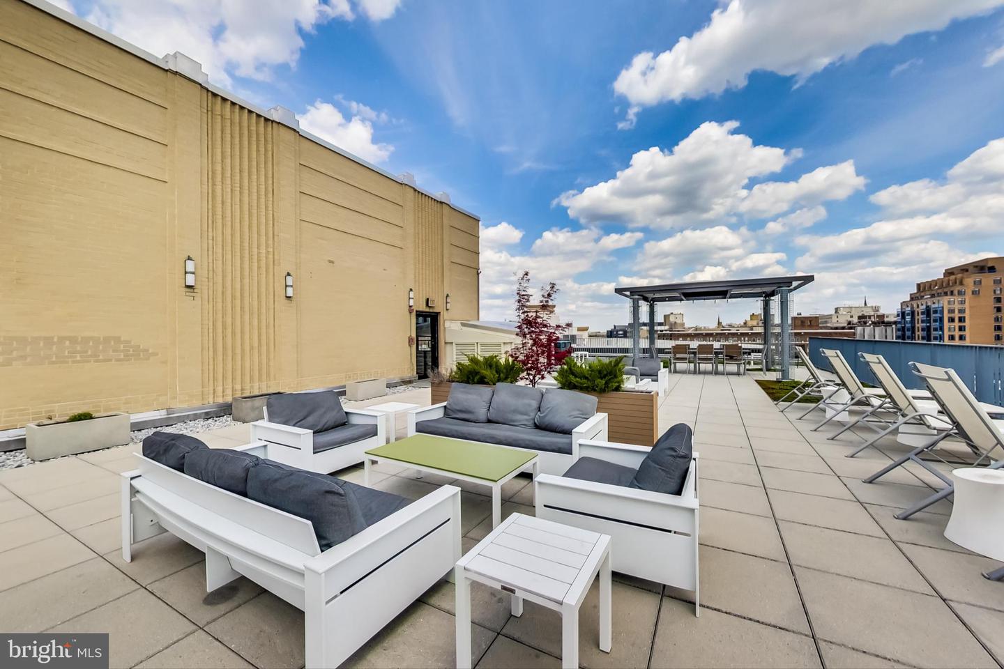 1 SCOTT CIR NW #116, WASHINGTON, District Of Columbia 20036, 1 Bedroom Bedrooms, ,1 BathroomBathrooms,Residential,For sale,1 SCOTT CIR NW #116,DCDC2246802 MLS # DCDC2246802