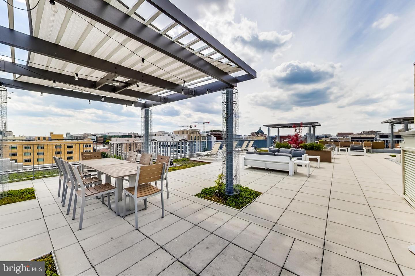 1 SCOTT CIR NW #116, WASHINGTON, District Of Columbia 20036, 1 Bedroom Bedrooms, ,1 BathroomBathrooms,Residential,For sale,1 SCOTT CIR NW #116,DCDC2246802 MLS # DCDC2246802