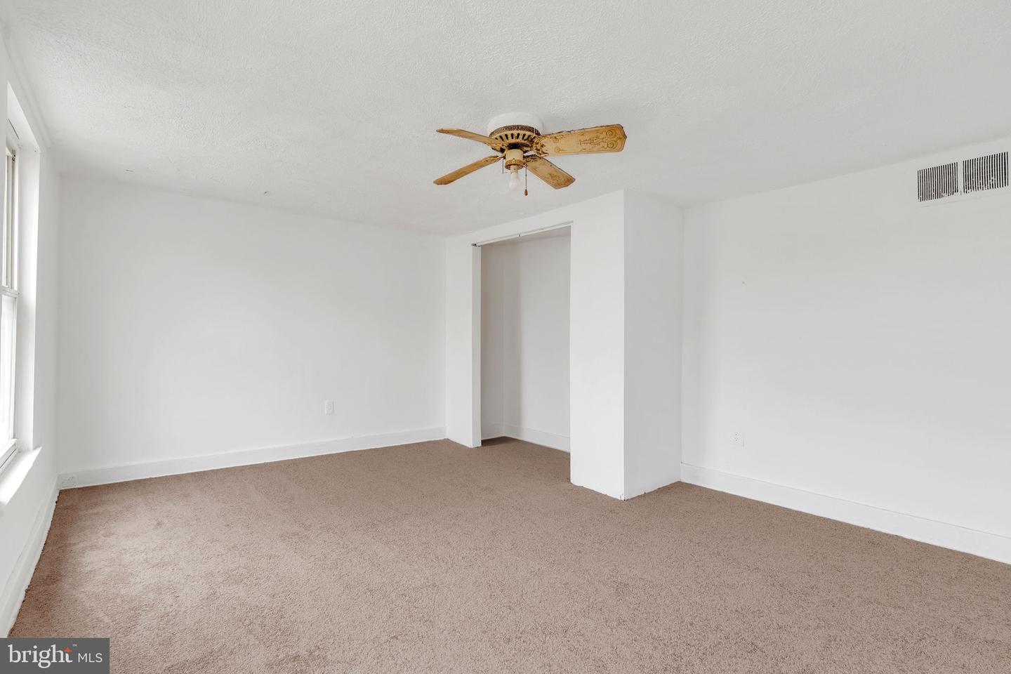 1408 3RD ST NW, WASHINGTON, District Of Columbia 20001, 3 Bedrooms Bedrooms, ,1 BathroomBathrooms,Residential,For sale,1408 3RD ST NW,DCDC2246804 MLS # DCDC2246804