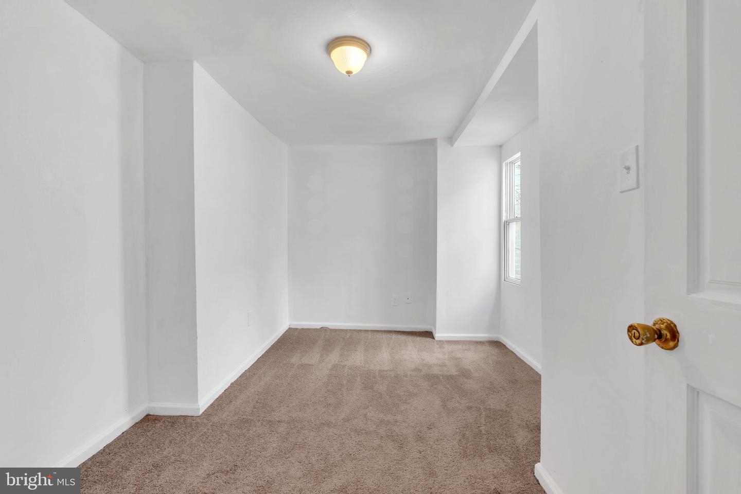 1408 3RD ST NW, WASHINGTON, District Of Columbia 20001, 3 Bedrooms Bedrooms, ,1 BathroomBathrooms,Residential,For sale,1408 3RD ST NW,DCDC2246804 MLS # DCDC2246804