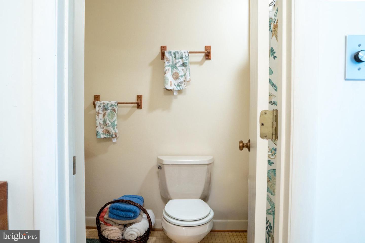 162 YOUCOMICO DR, LANCASTER, Virginia 22503, 3 Bedrooms Bedrooms, 8 Rooms Rooms,2 BathroomsBathrooms,Residential,For sale,162 YOUCOMICO DR,VALV2000956 MLS # VALV2000956