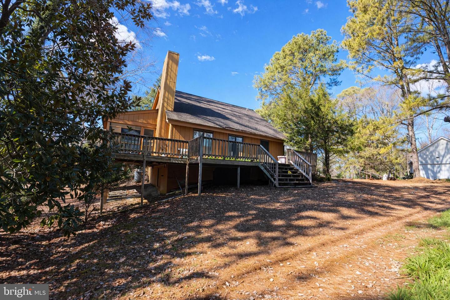 162 YOUCOMICO DR, LANCASTER, Virginia 22503, 3 Bedrooms Bedrooms, 8 Rooms Rooms,2 BathroomsBathrooms,Residential,For sale,162 YOUCOMICO DR,VALV2000956 MLS # VALV2000956