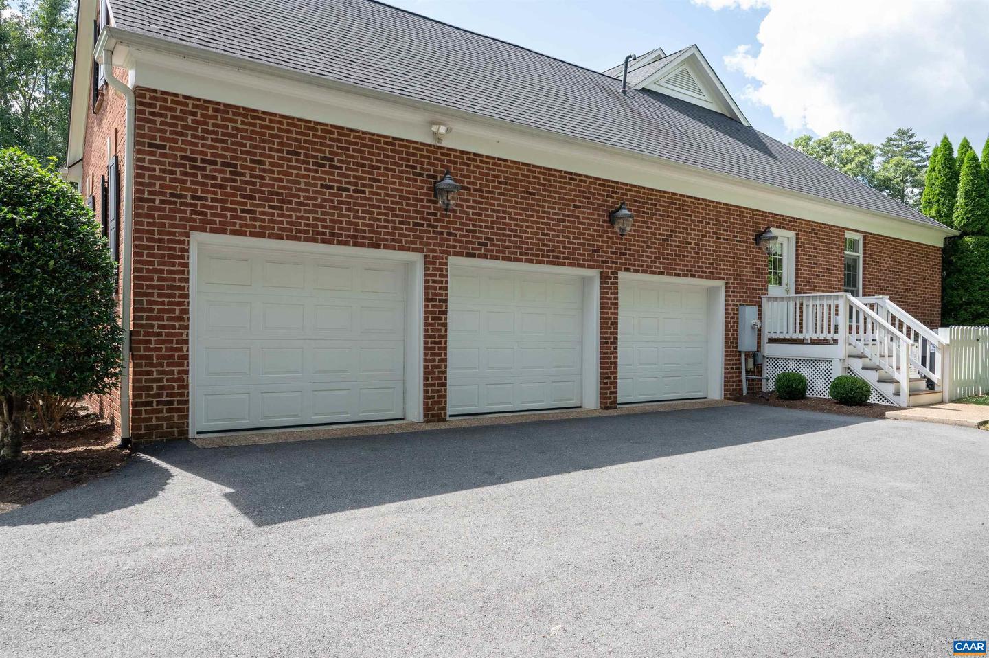 3605 TURNBRIDGE LN, KESWICK, Virginia 22947, 4 Bedrooms Bedrooms, ,3 BathroomsBathrooms,Residential,For sale,3605 TURNBRIDGE LN,673406 MLS # 673406