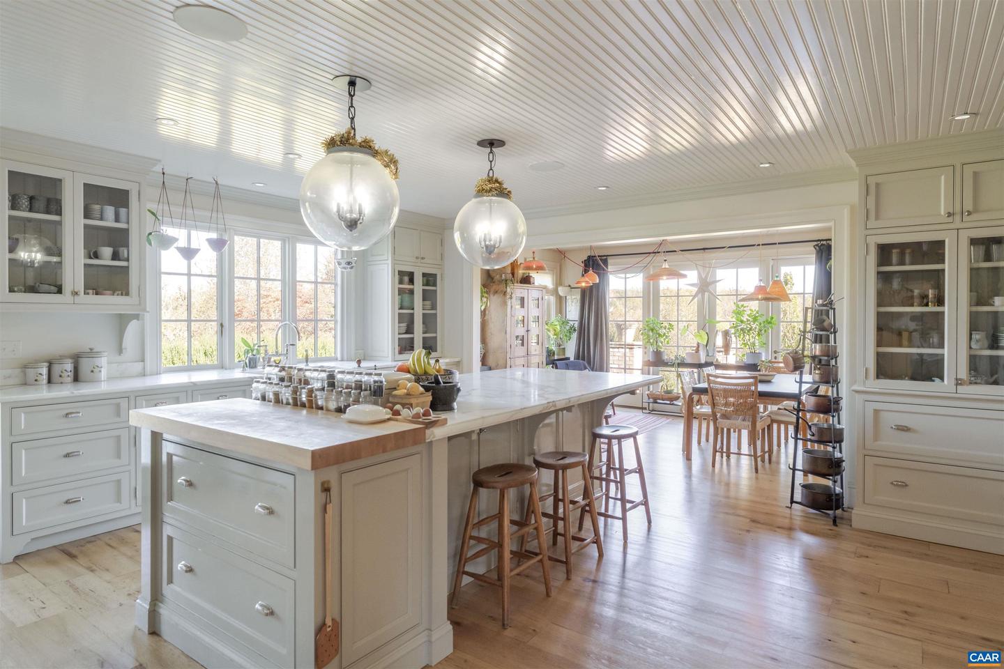 651 IVY DEPOT RD, CHARLOTTESVILLE, Virginia 22903, 5 Bedrooms Bedrooms, ,3 BathroomsBathrooms,Residential,For sale,651 IVY DEPOT RD,673409 MLS # 673409