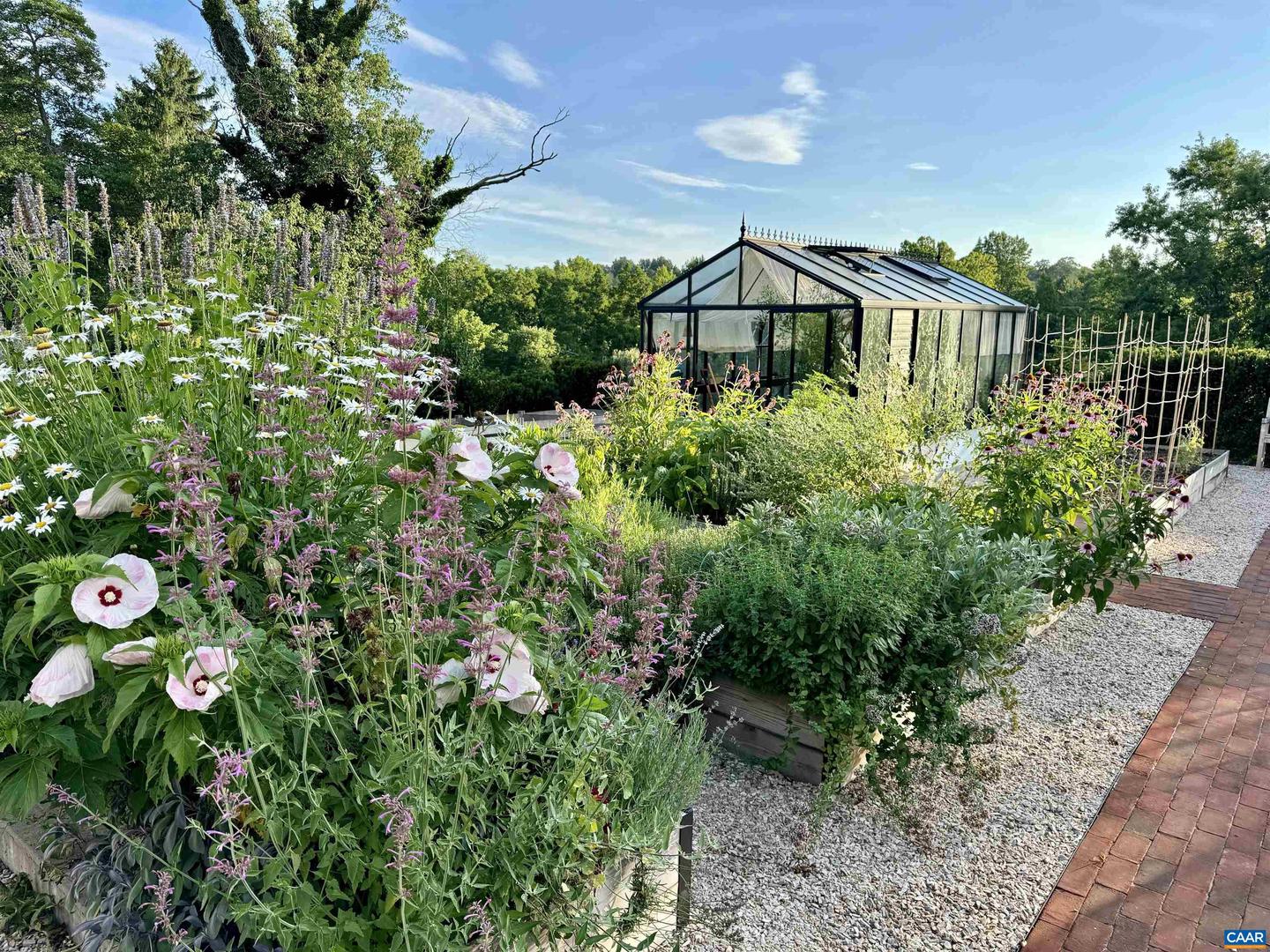 651 IVY DEPOT RD, CHARLOTTESVILLE, Virginia 22903, 5 Bedrooms Bedrooms, ,3 BathroomsBathrooms,Residential,For sale,651 IVY DEPOT RD,673409 MLS # 673409