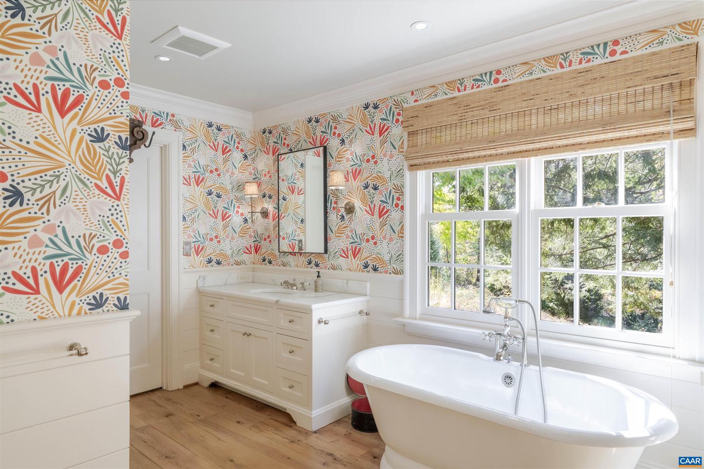 651 IVY DEPOT RD, CHARLOTTESVILLE, Virginia 22903, 5 Bedrooms Bedrooms, ,3 BathroomsBathrooms,Residential,For sale,651 IVY DEPOT RD,673409 MLS # 673409