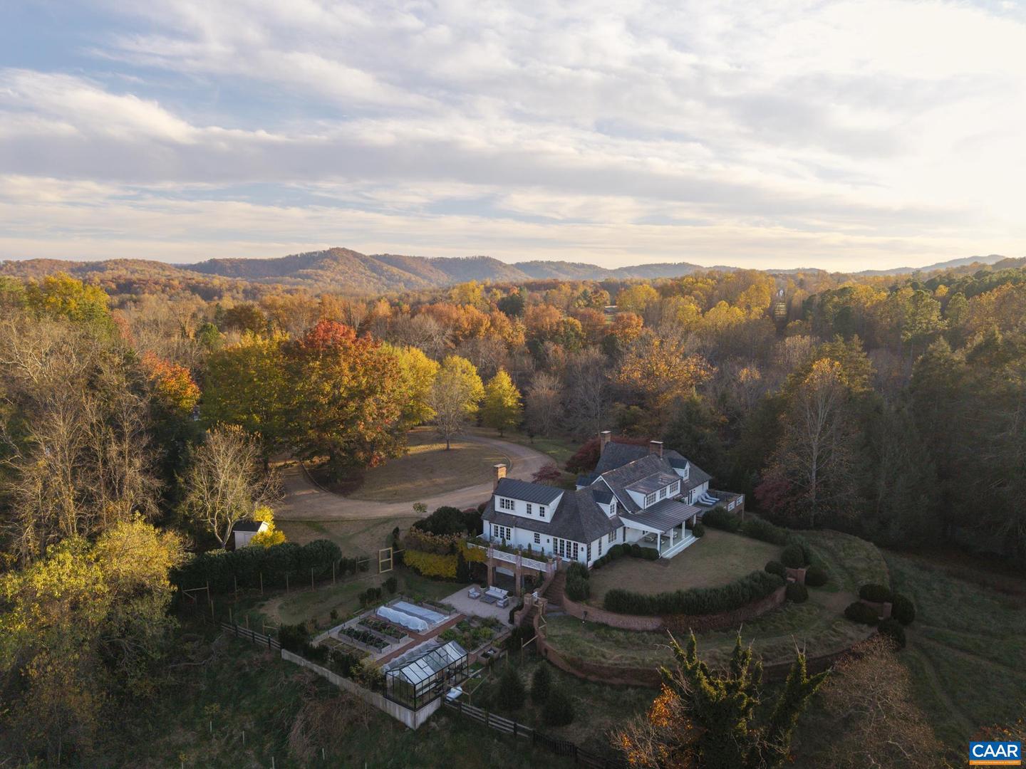 651 IVY DEPOT RD, CHARLOTTESVILLE, Virginia 22903, 5 Bedrooms Bedrooms, ,3 BathroomsBathrooms,Residential,For sale,651 IVY DEPOT RD,673409 MLS # 673409