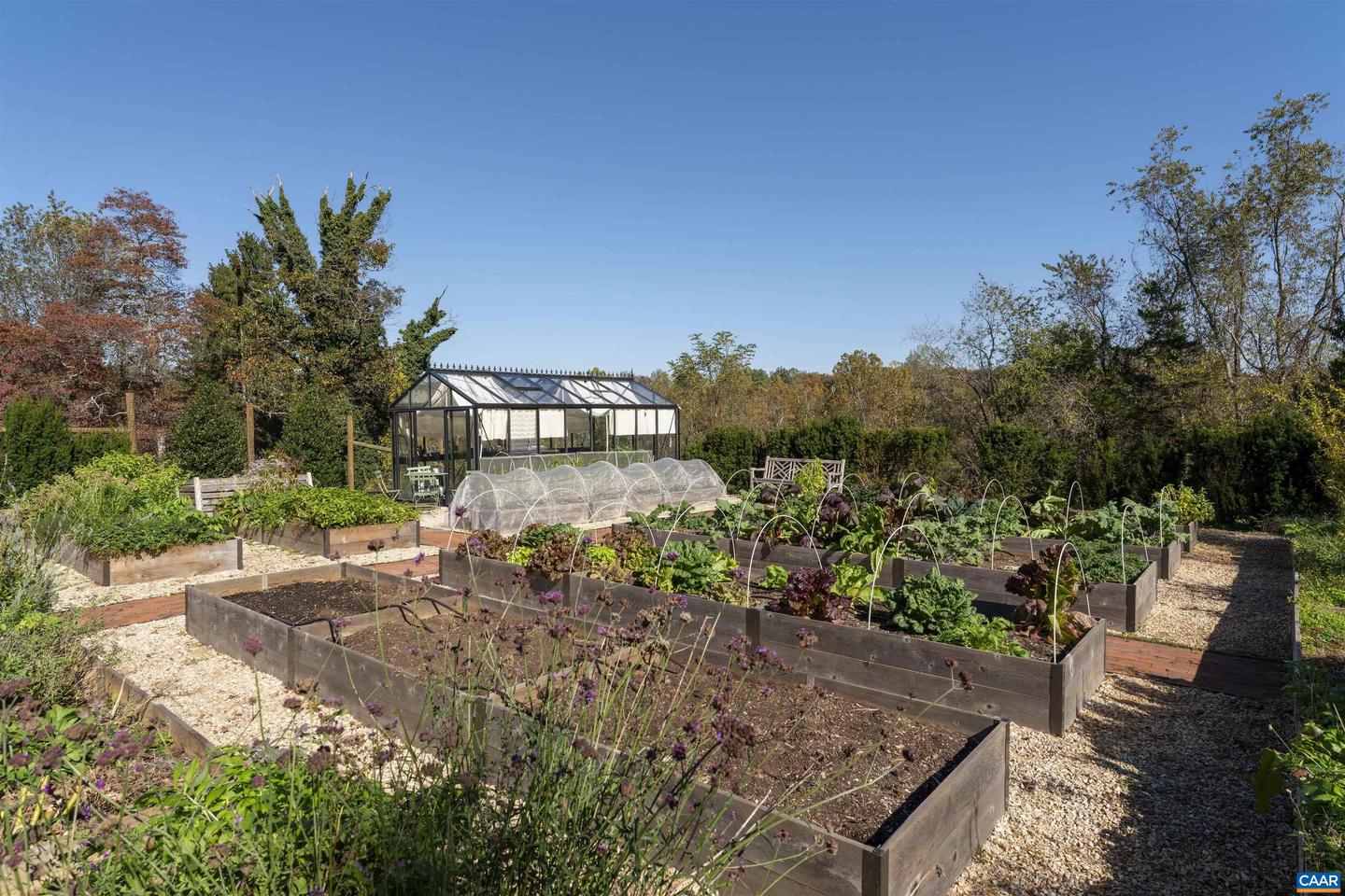 651 IVY DEPOT RD, CHARLOTTESVILLE, Virginia 22903, 5 Bedrooms Bedrooms, ,3 BathroomsBathrooms,Residential,For sale,651 IVY DEPOT RD,673409 MLS # 673409