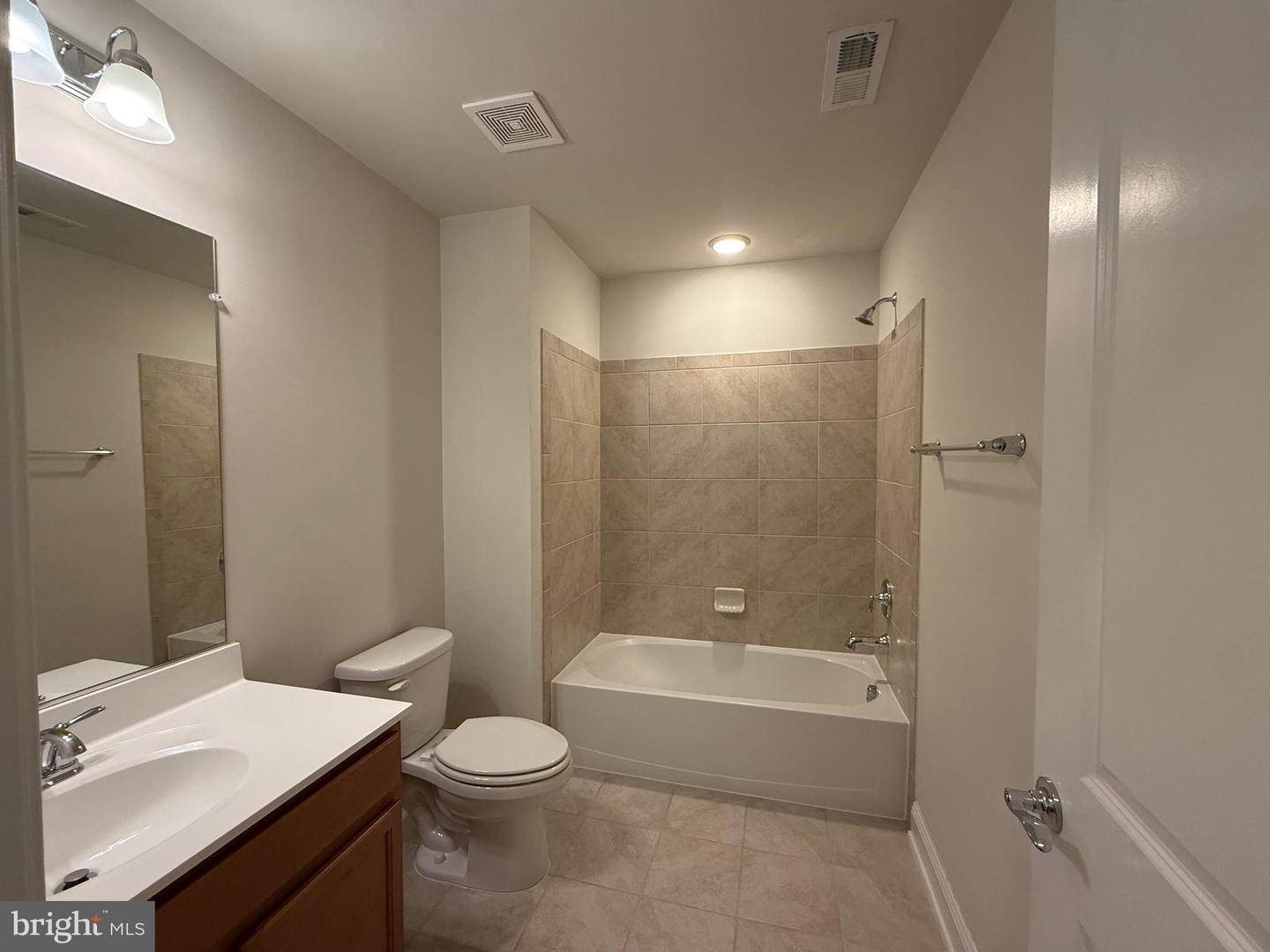 17109 BRANCHED OAK RD, DUMFRIES, Virginia 22026, 4 Bedrooms Bedrooms, ,3 BathroomsBathrooms,Residential,For sale,17109 BRANCHED OAK RD,VAPW2112792 MLS # VAPW2112792