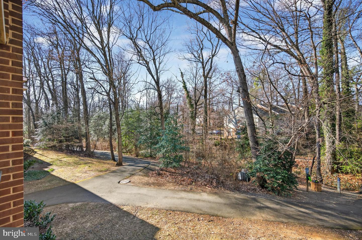 1526 NORTHGATE SQ #11, RESTON, Virginia 20190, 3 Bedrooms Bedrooms, 5 Rooms Rooms,2 BathroomsBathrooms,Residential,For sale,1526 NORTHGATE SQ #11,VAFX2291490 MLS # VAFX2291490