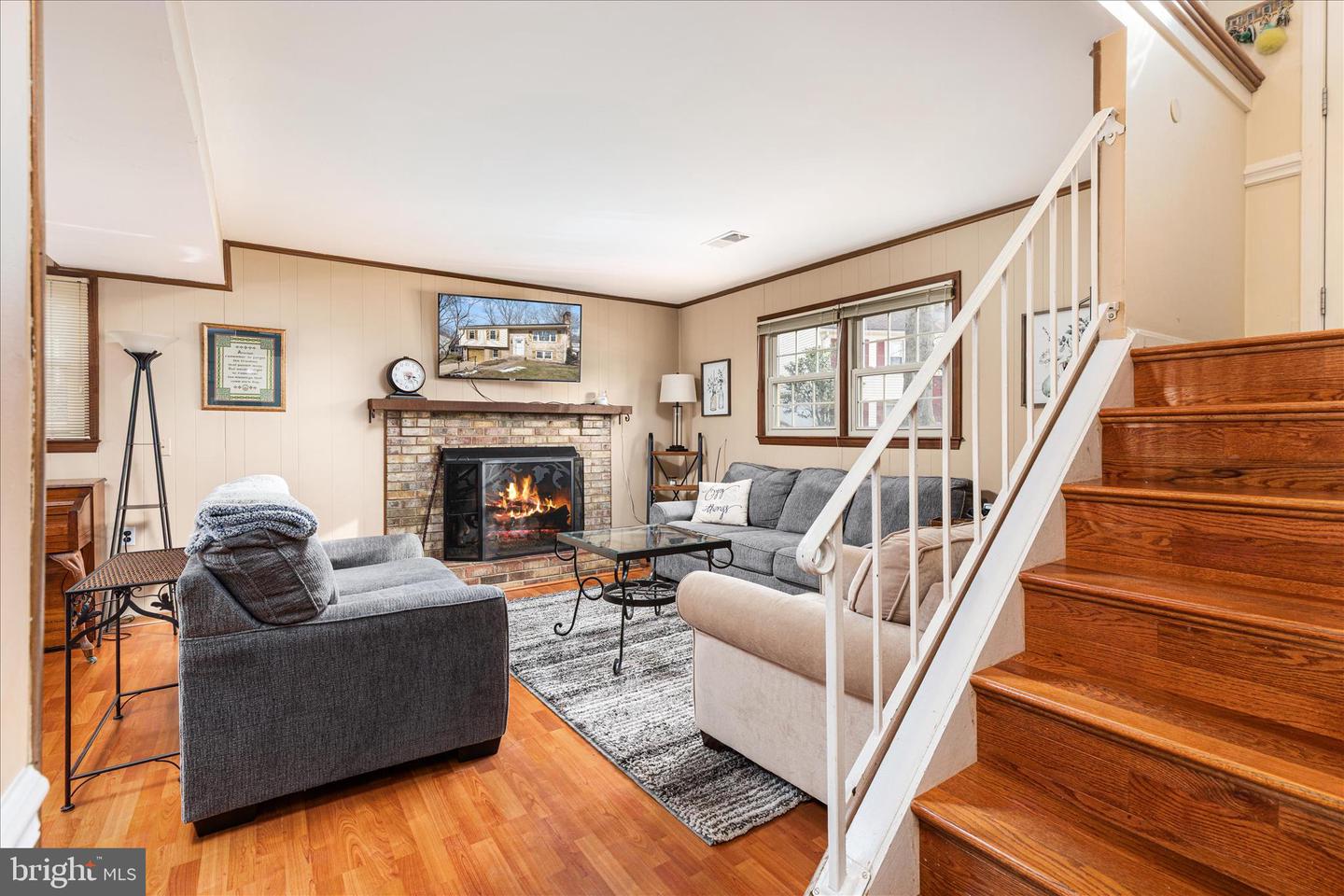 2912 WOODBURN CT, WOODBRIDGE, Virginia 22192, 4 Bedrooms Bedrooms, ,3 BathroomsBathrooms,Residential,For sale,2912 WOODBURN CT,VAPW2112676 MLS # VAPW2112676