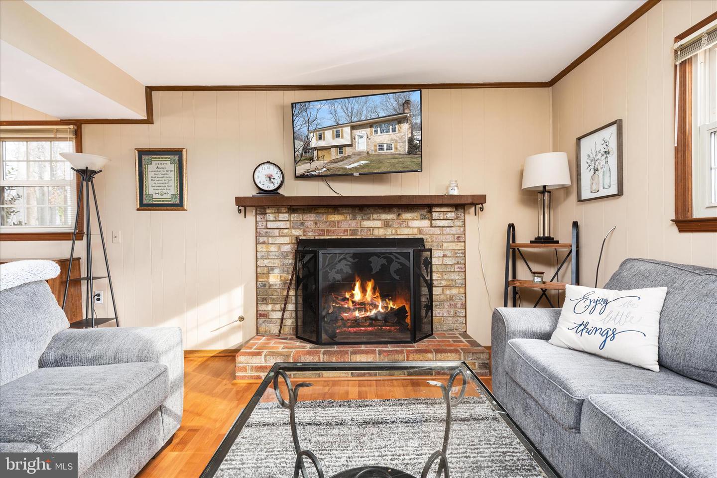 2912 WOODBURN CT, WOODBRIDGE, Virginia 22192, 4 Bedrooms Bedrooms, ,3 BathroomsBathrooms,Residential,For sale,2912 WOODBURN CT,VAPW2112676 MLS # VAPW2112676