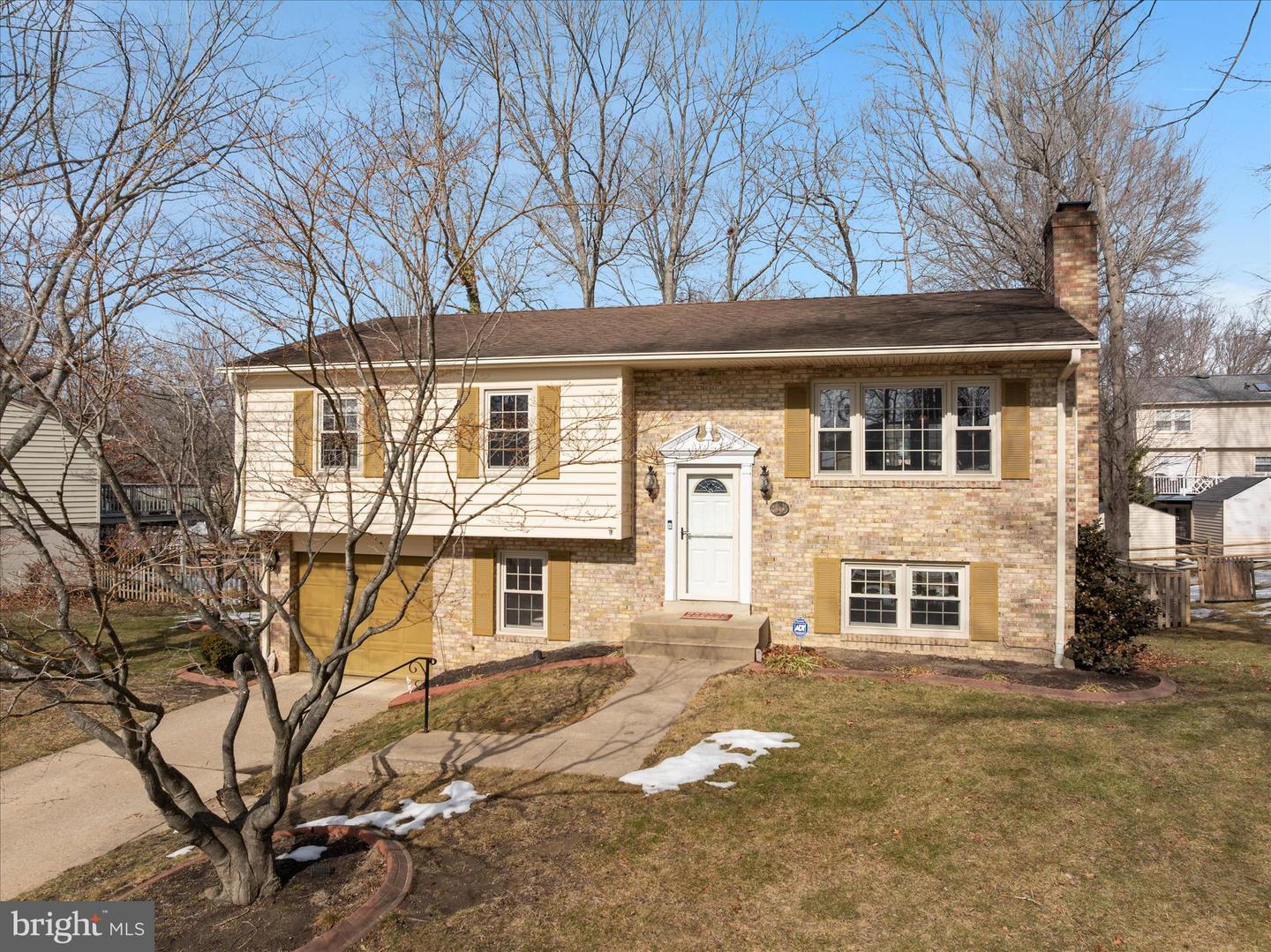 2912 WOODBURN CT, WOODBRIDGE, Virginia 22192, 4 Bedrooms Bedrooms, ,3 BathroomsBathrooms,Residential,For sale,2912 WOODBURN CT,VAPW2112676 MLS # VAPW2112676