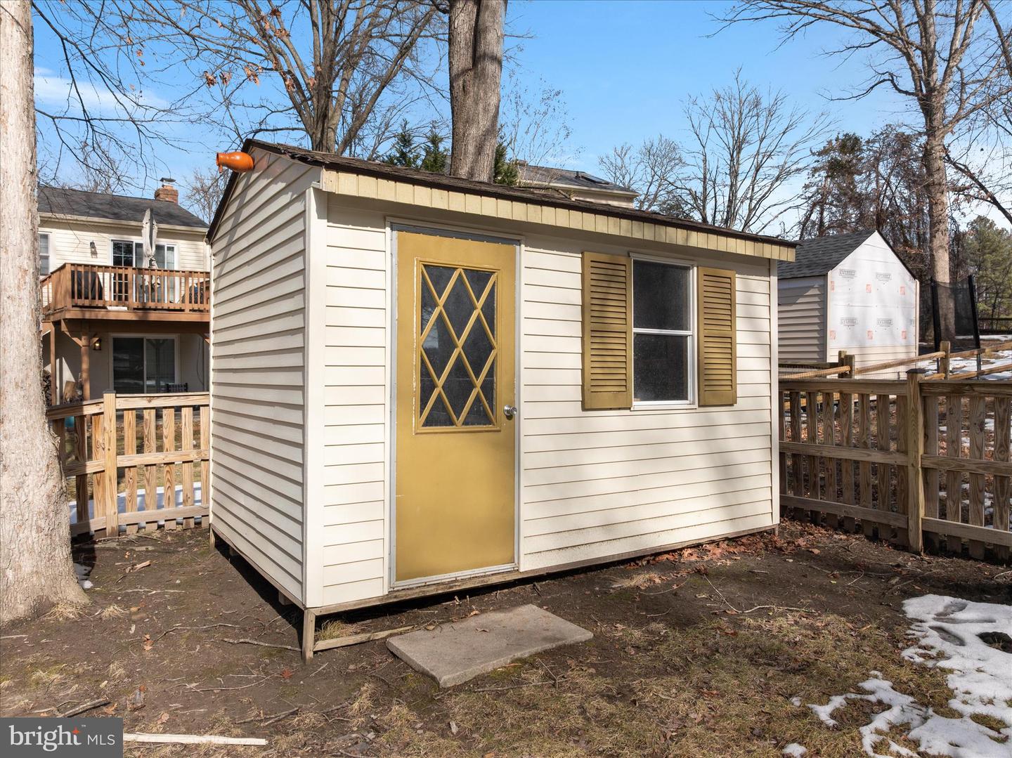 2912 WOODBURN CT, WOODBRIDGE, Virginia 22192, 4 Bedrooms Bedrooms, ,3 BathroomsBathrooms,Residential,For sale,2912 WOODBURN CT,VAPW2112676 MLS # VAPW2112676