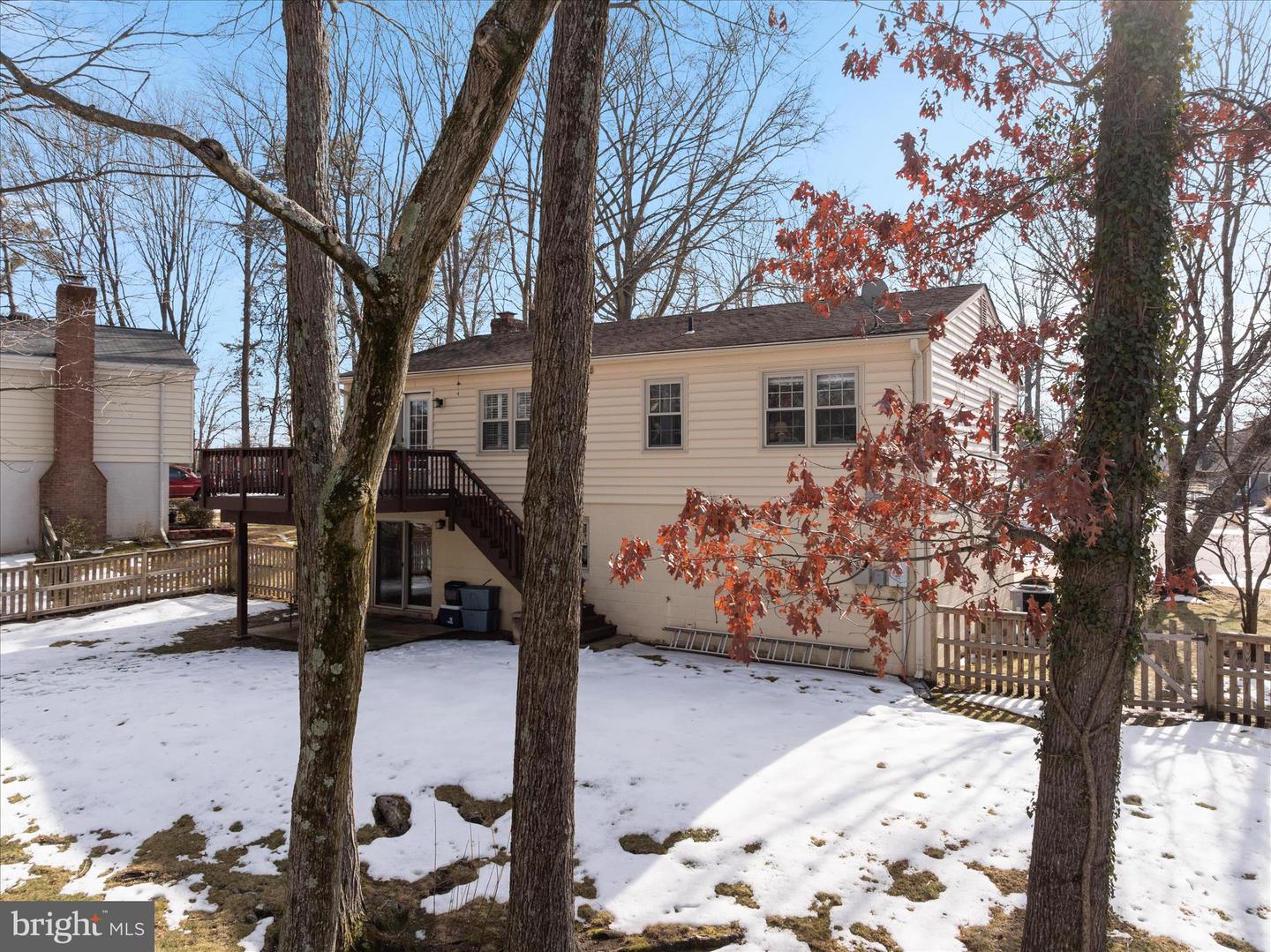 2912 WOODBURN CT, WOODBRIDGE, Virginia 22192, 4 Bedrooms Bedrooms, ,3 BathroomsBathrooms,Residential,For sale,2912 WOODBURN CT,VAPW2112676 MLS # VAPW2112676