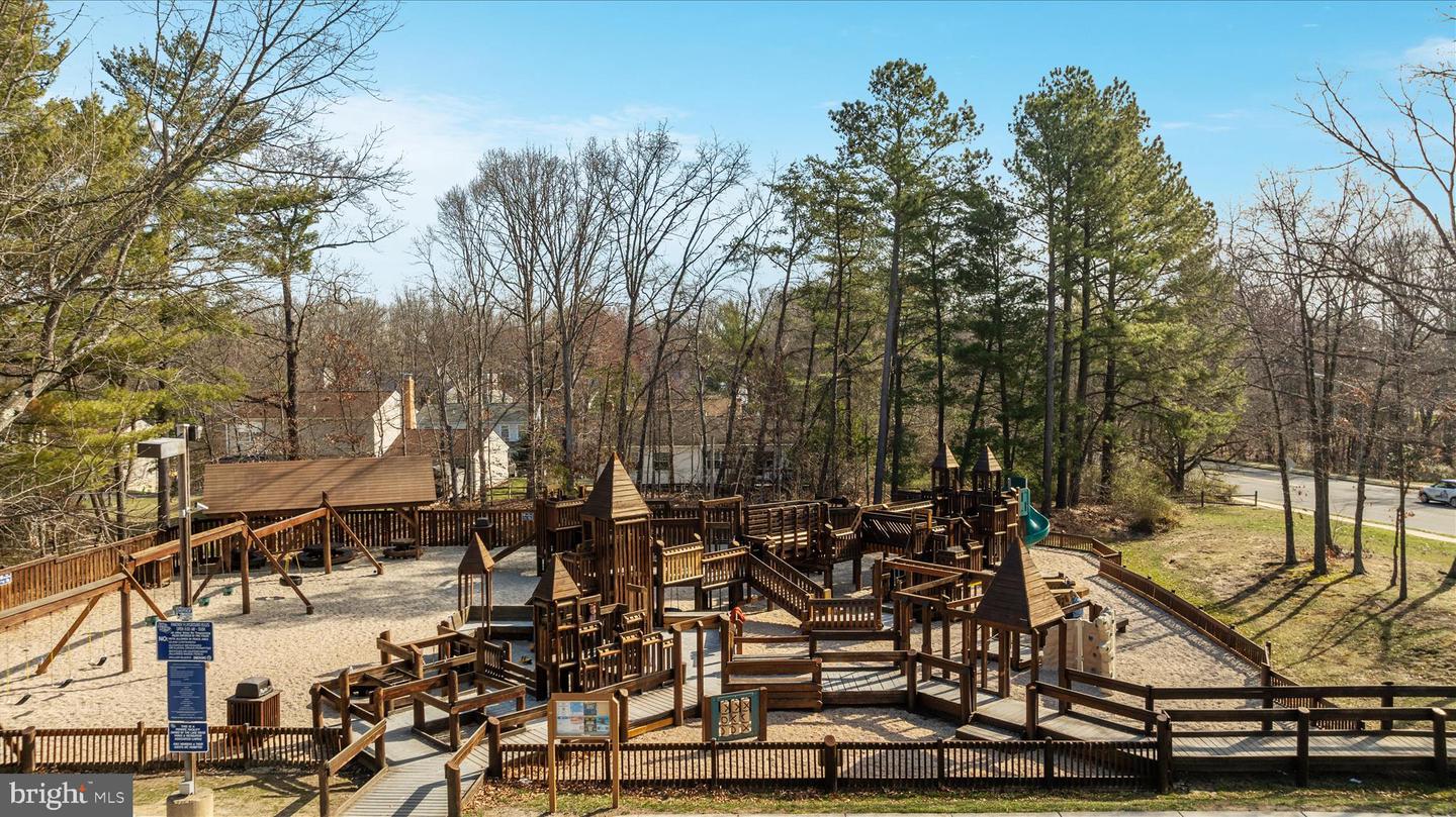 2912 WOODBURN CT, WOODBRIDGE, Virginia 22192, 4 Bedrooms Bedrooms, ,3 BathroomsBathrooms,Residential,For sale,2912 WOODBURN CT,VAPW2112676 MLS # VAPW2112676