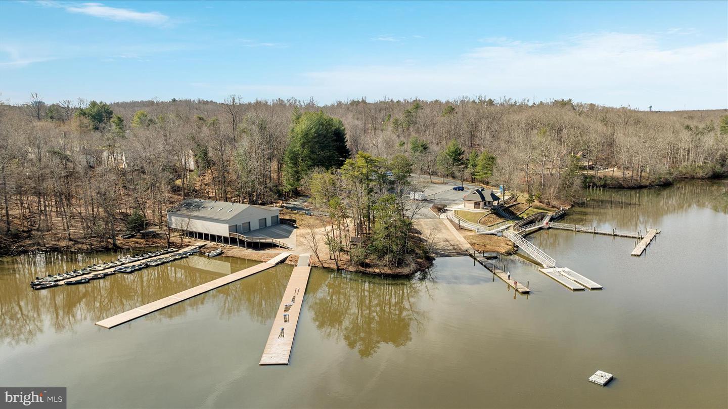 2912 WOODBURN CT, WOODBRIDGE, Virginia 22192, 4 Bedrooms Bedrooms, ,3 BathroomsBathrooms,Residential,For sale,2912 WOODBURN CT,VAPW2112676 MLS # VAPW2112676