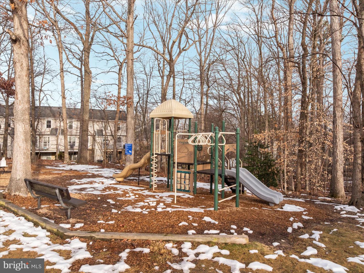 2912 WOODBURN CT, WOODBRIDGE, Virginia 22192, 4 Bedrooms Bedrooms, ,3 BathroomsBathrooms,Residential,For sale,2912 WOODBURN CT,VAPW2112676 MLS # VAPW2112676