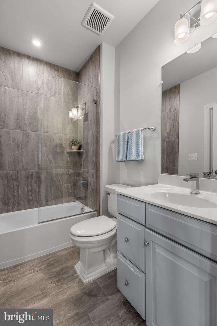 403 SMOKEBUSH DR, STAFFORD, Virginia 22554, 6 Bedrooms Bedrooms, ,6 BathroomsBathrooms,Residential,For sale,403 SMOKEBUSH DR,VAST2046242 MLS # VAST2046242