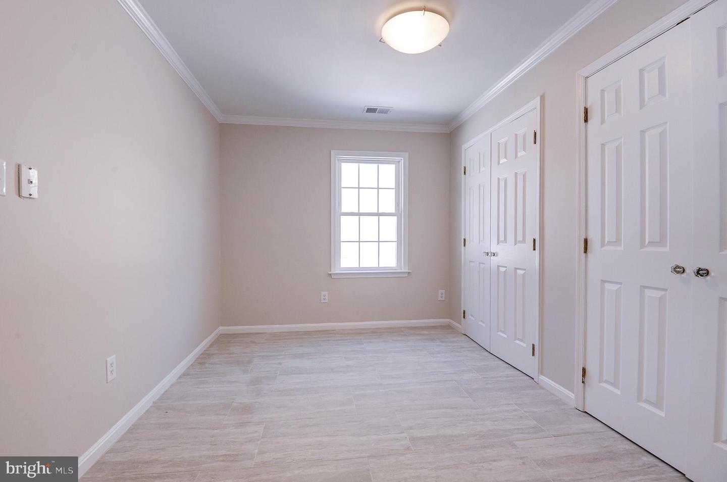 8017 ILIFF DR, DUNN LORING, Virginia 22027, 4 Bedrooms Bedrooms, ,3 BathroomsBathrooms,Residential,For sale,8017 ILIFF DR,VAFX2291542 MLS # VAFX2291542