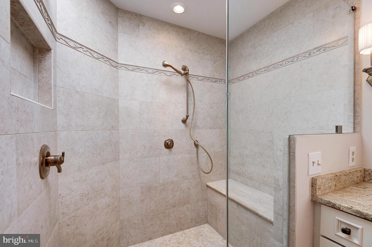 8017 ILIFF DR, DUNN LORING, Virginia 22027, 4 Bedrooms Bedrooms, ,3 BathroomsBathrooms,Residential,For sale,8017 ILIFF DR,VAFX2291542 MLS # VAFX2291542