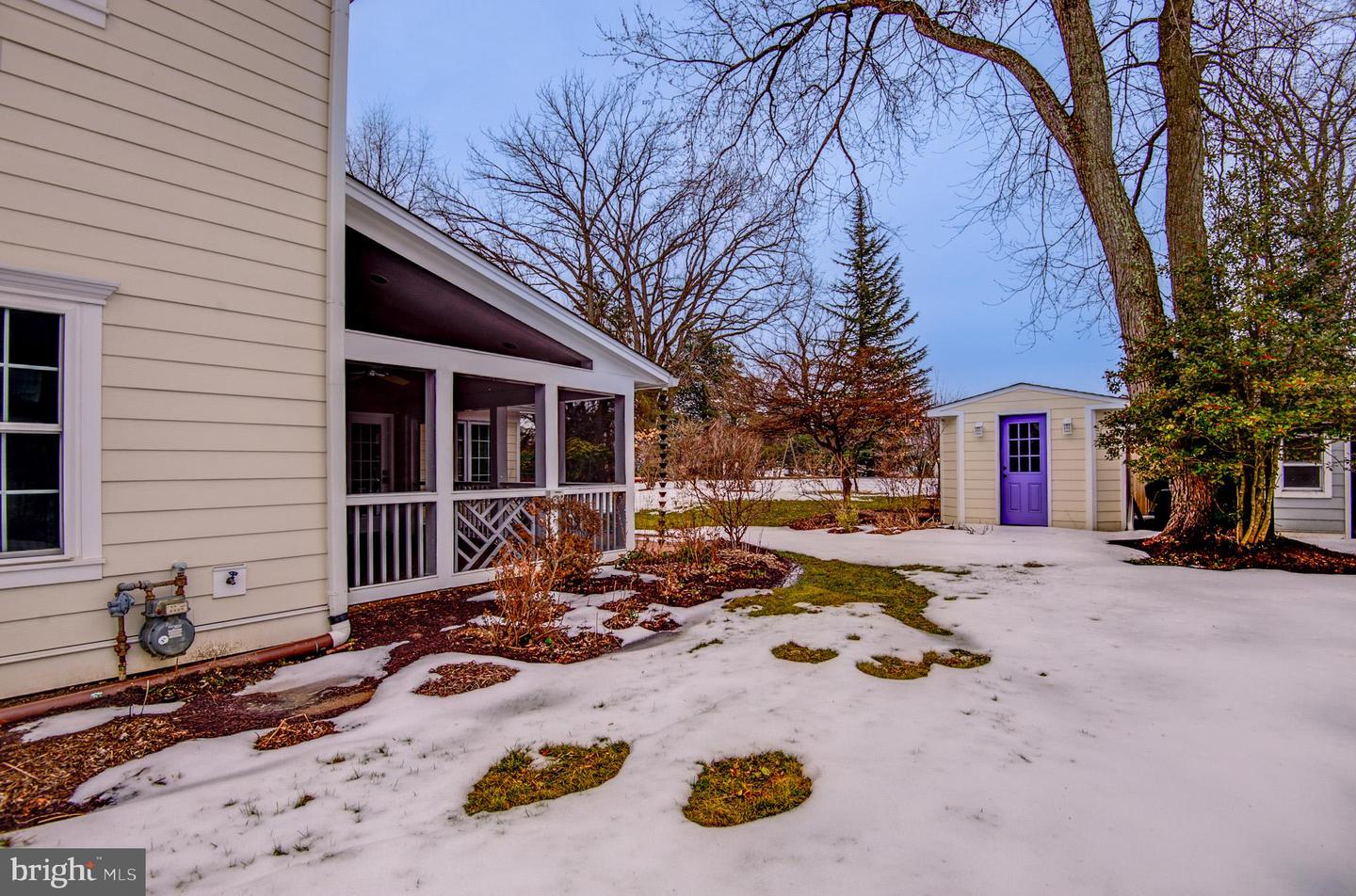 8017 ILIFF DR, DUNN LORING, Virginia 22027, 4 Bedrooms Bedrooms, ,3 BathroomsBathrooms,Residential,For sale,8017 ILIFF DR,VAFX2291542 MLS # VAFX2291542