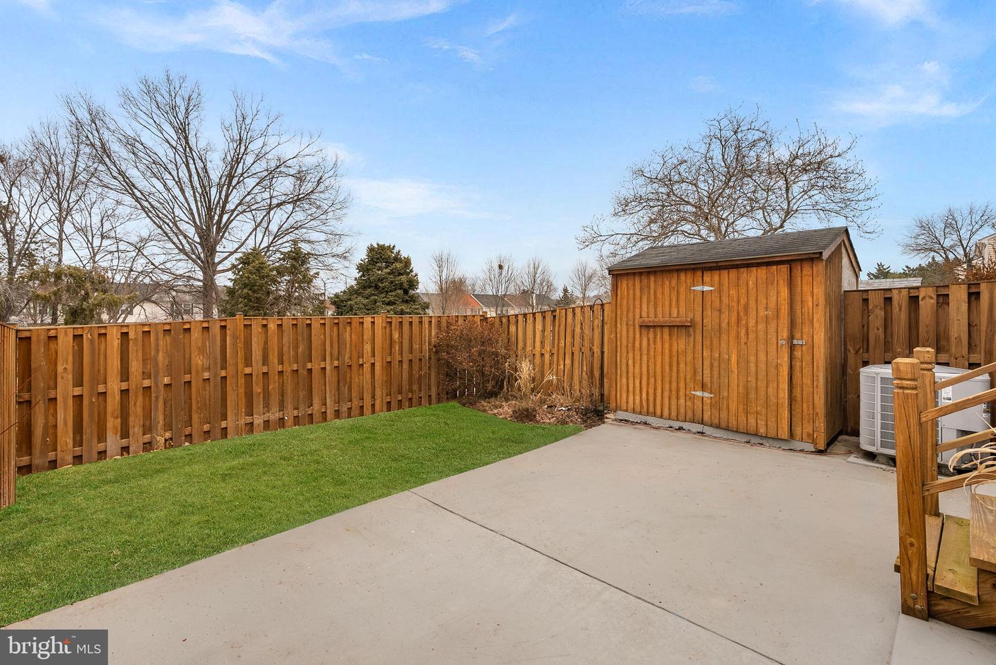 1 MARIAN CT, STERLING, Virginia 20165, 3 Bedrooms Bedrooms, ,2 BathroomsBathrooms,Residential,For sale,1 MARIAN CT,VALO2116136 MLS # VALO2116136