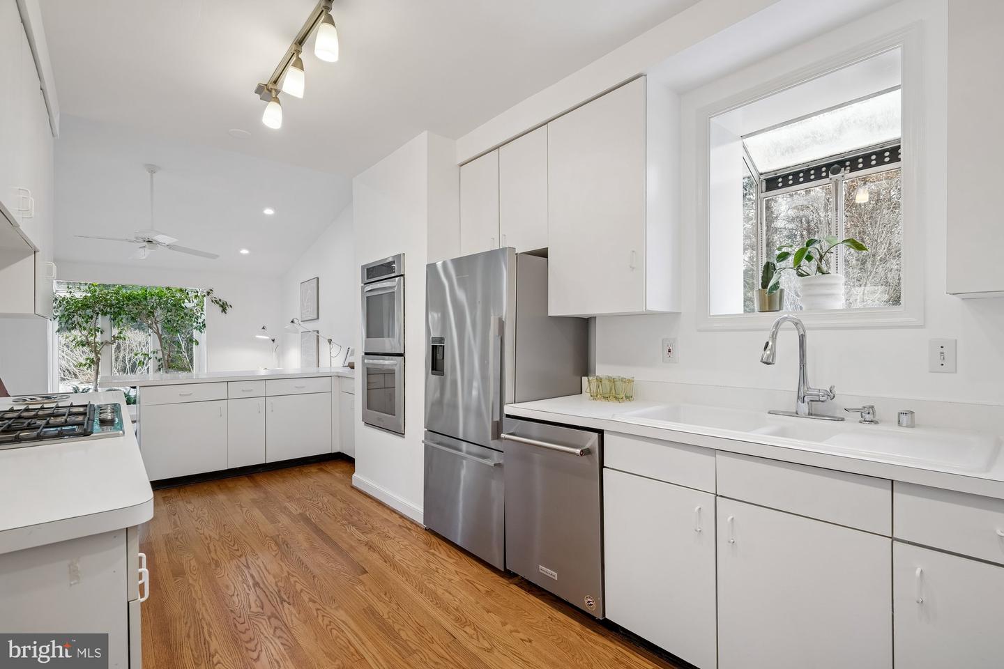 2608 NORTHAMPTON ST NW, WASHINGTON, District Of Columbia 20015, 5 Bedrooms Bedrooms, ,3 BathroomsBathrooms,Residential,For sale,2608 NORTHAMPTON ST NW,DCDC2246654 MLS # DCDC2246654