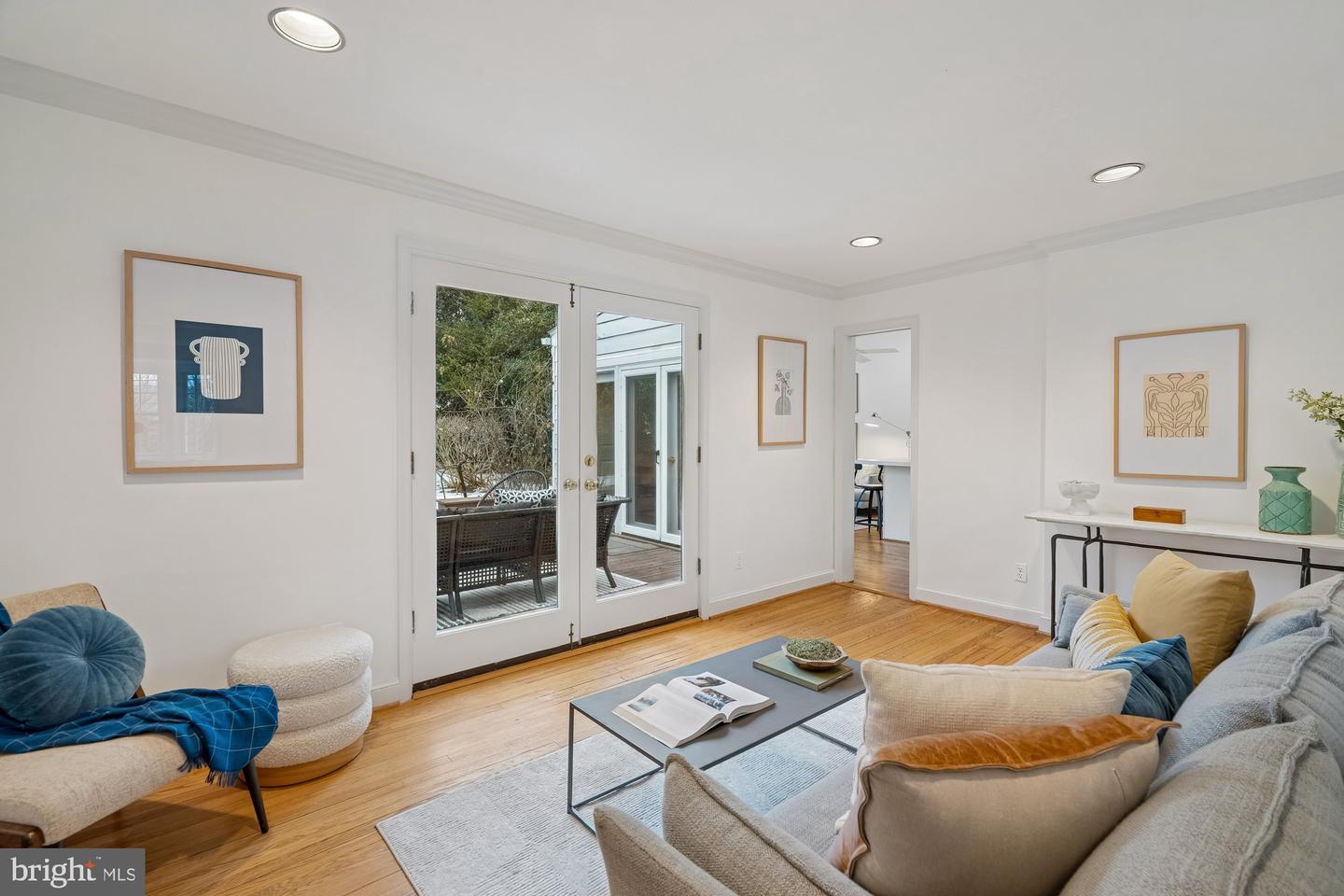 2608 NORTHAMPTON ST NW, WASHINGTON, District Of Columbia 20015, 5 Bedrooms Bedrooms, ,3 BathroomsBathrooms,Residential,For sale,2608 NORTHAMPTON ST NW,DCDC2246654 MLS # DCDC2246654