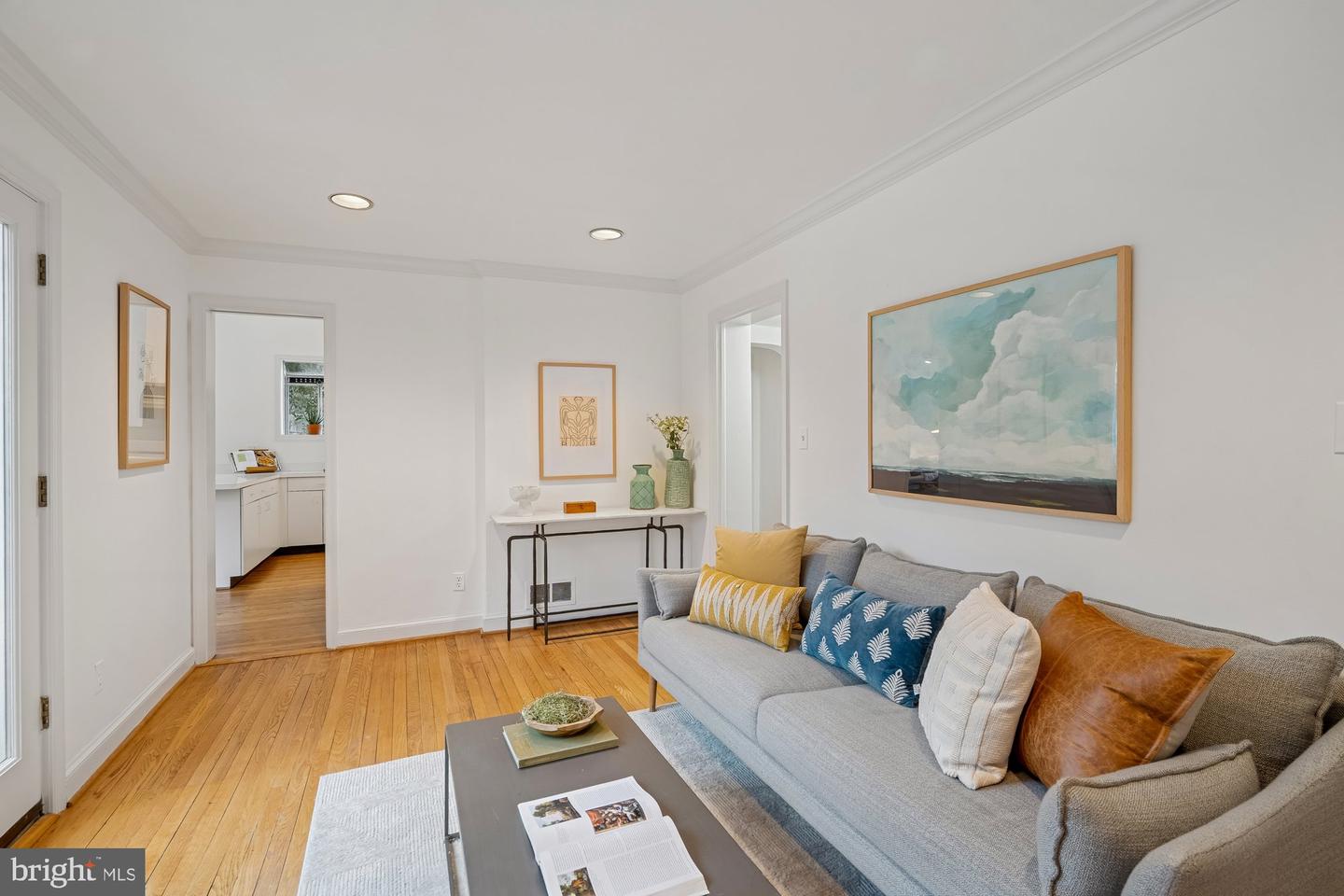 2608 NORTHAMPTON ST NW, WASHINGTON, District Of Columbia 20015, 5 Bedrooms Bedrooms, ,3 BathroomsBathrooms,Residential,For sale,2608 NORTHAMPTON ST NW,DCDC2246654 MLS # DCDC2246654