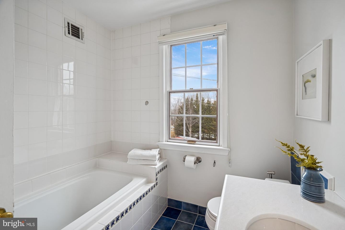 2608 NORTHAMPTON ST NW, WASHINGTON, District Of Columbia 20015, 5 Bedrooms Bedrooms, ,3 BathroomsBathrooms,Residential,For sale,2608 NORTHAMPTON ST NW,DCDC2246654 MLS # DCDC2246654