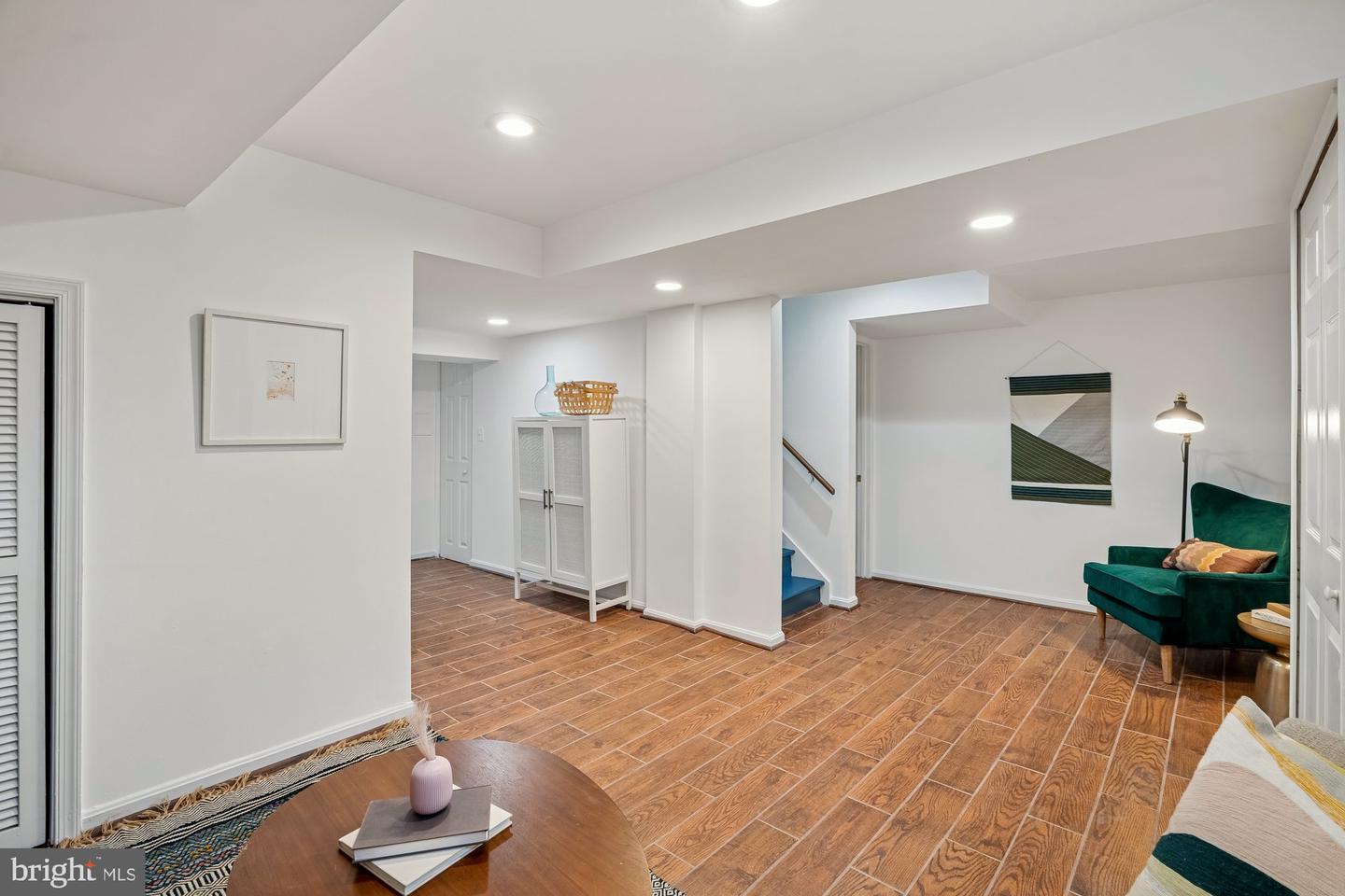 2608 NORTHAMPTON ST NW, WASHINGTON, District Of Columbia 20015, 5 Bedrooms Bedrooms, ,3 BathroomsBathrooms,Residential,For sale,2608 NORTHAMPTON ST NW,DCDC2246654 MLS # DCDC2246654