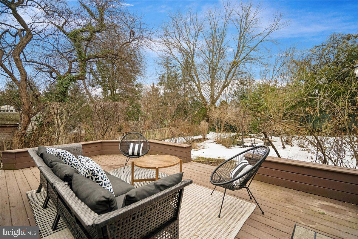 2608 NORTHAMPTON ST NW, WASHINGTON, District Of Columbia 20015, 5 Bedrooms Bedrooms, ,3 BathroomsBathrooms,Residential,For sale,2608 NORTHAMPTON ST NW,DCDC2246654 MLS # DCDC2246654