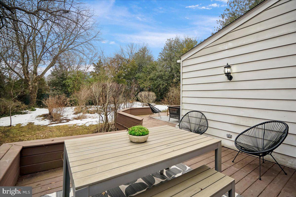 2608 NORTHAMPTON ST NW, WASHINGTON, District Of Columbia 20015, 5 Bedrooms Bedrooms, ,3 BathroomsBathrooms,Residential,For sale,2608 NORTHAMPTON ST NW,DCDC2246654 MLS # DCDC2246654