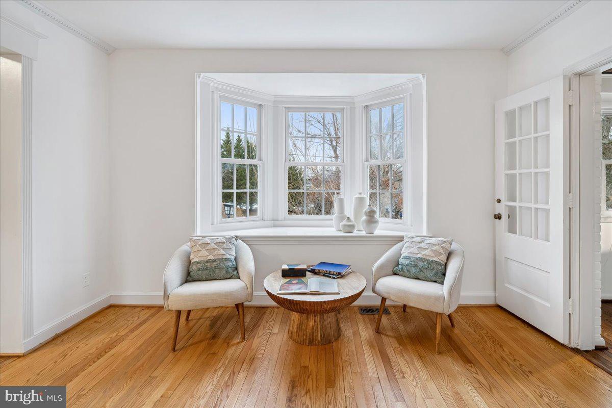 2608 NORTHAMPTON ST NW, WASHINGTON, District Of Columbia 20015, 5 Bedrooms Bedrooms, ,3 BathroomsBathrooms,Residential,For sale,2608 NORTHAMPTON ST NW,DCDC2246654 MLS # DCDC2246654