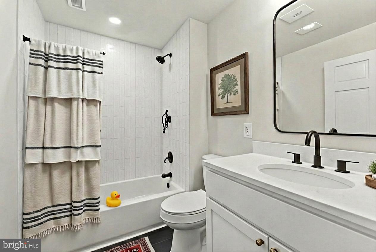 10316 MEADOWS RD, LOCUST GROVE, Virginia 22508, 3 Bedrooms Bedrooms, ,2 BathroomsBathrooms,Residential,For sale,10316 MEADOWS RD,VAOR2013332 MLS # VAOR2013332