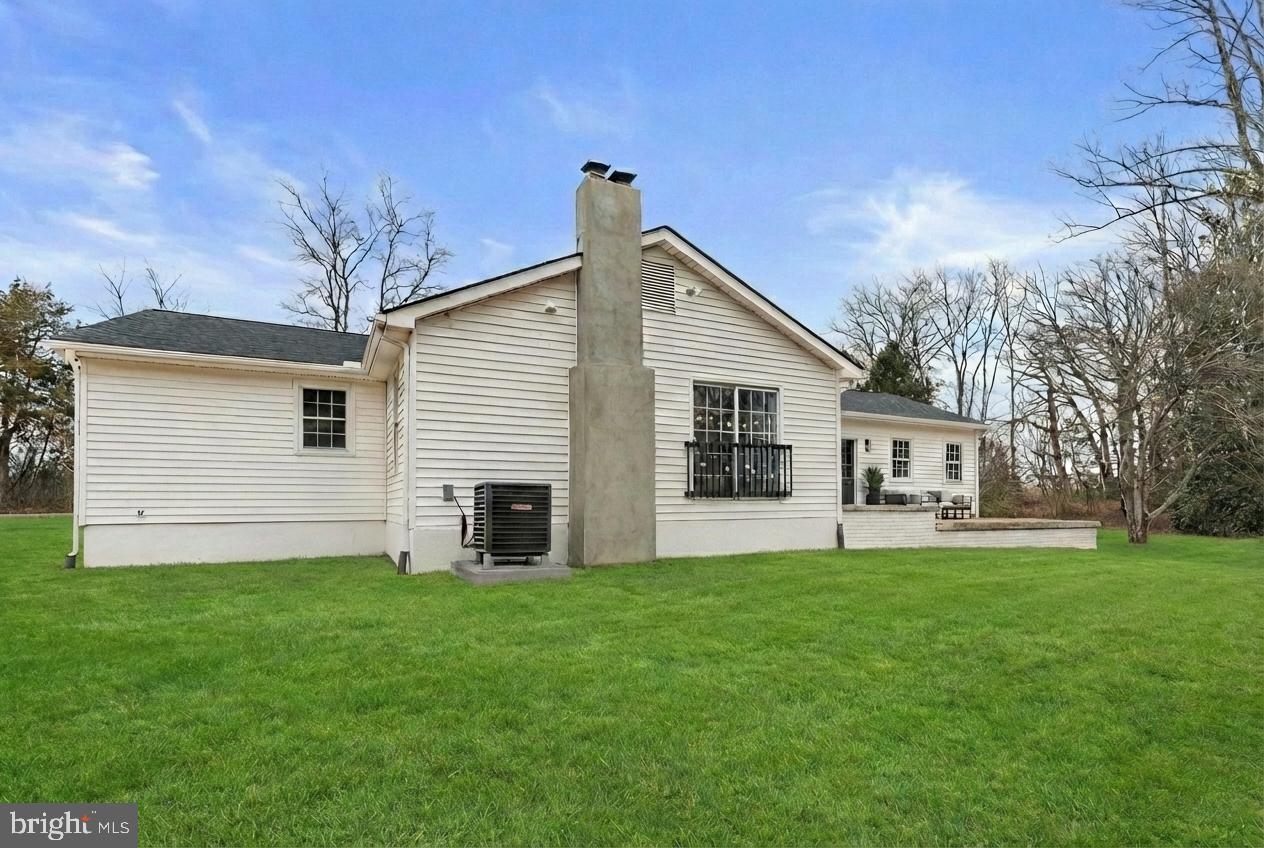 10316 MEADOWS RD, LOCUST GROVE, Virginia 22508, 3 Bedrooms Bedrooms, ,2 BathroomsBathrooms,Residential,For sale,10316 MEADOWS RD,VAOR2013332 MLS # VAOR2013332