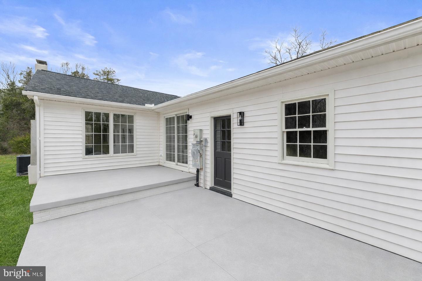 10316 MEADOWS RD, LOCUST GROVE, Virginia 22508, 3 Bedrooms Bedrooms, ,2 BathroomsBathrooms,Residential,For sale,10316 MEADOWS RD,VAOR2013332 MLS # VAOR2013332